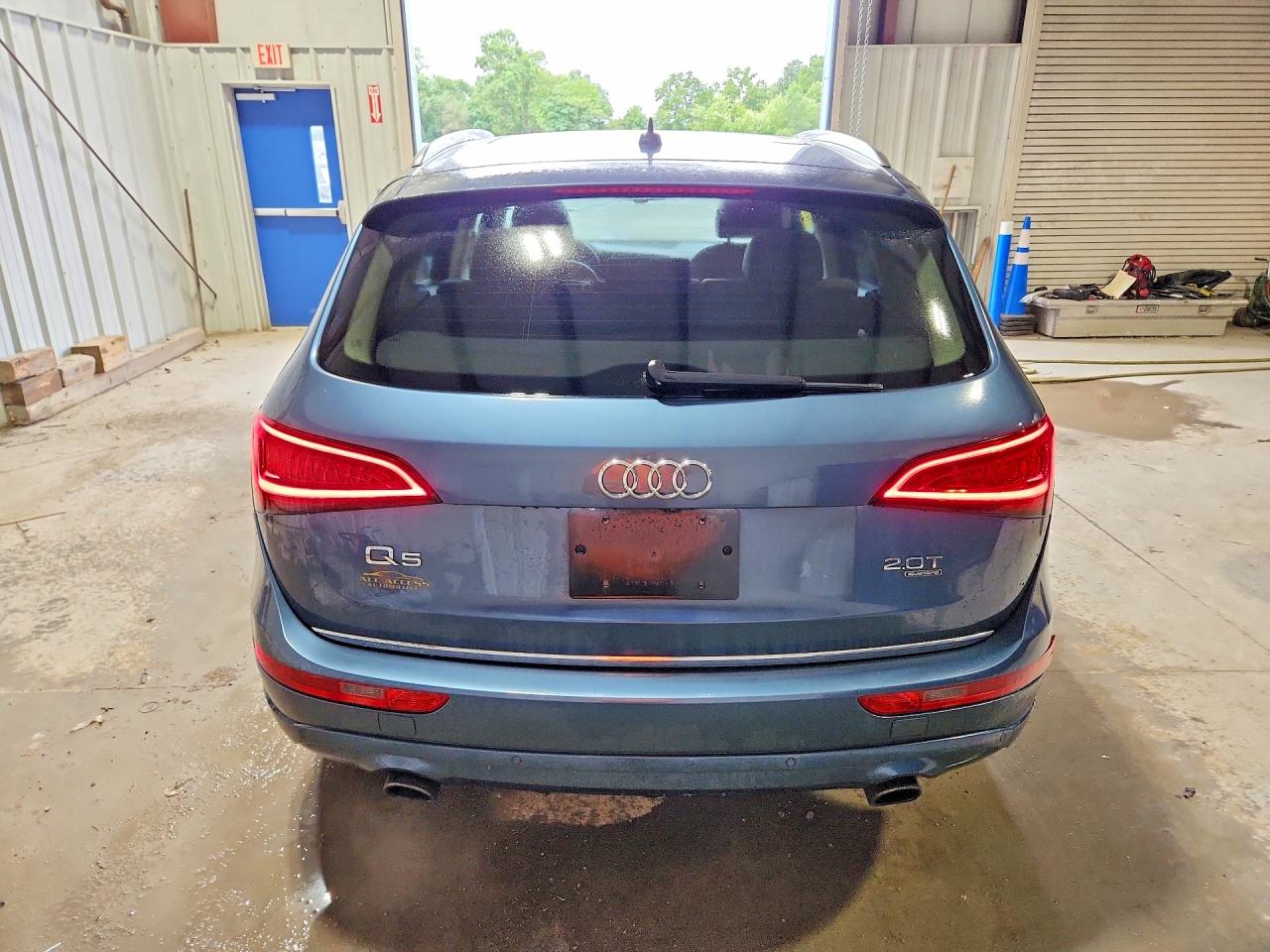 2015 Audi Q5 Premium Plus Blue vin: WA1LFAFP6FA011524