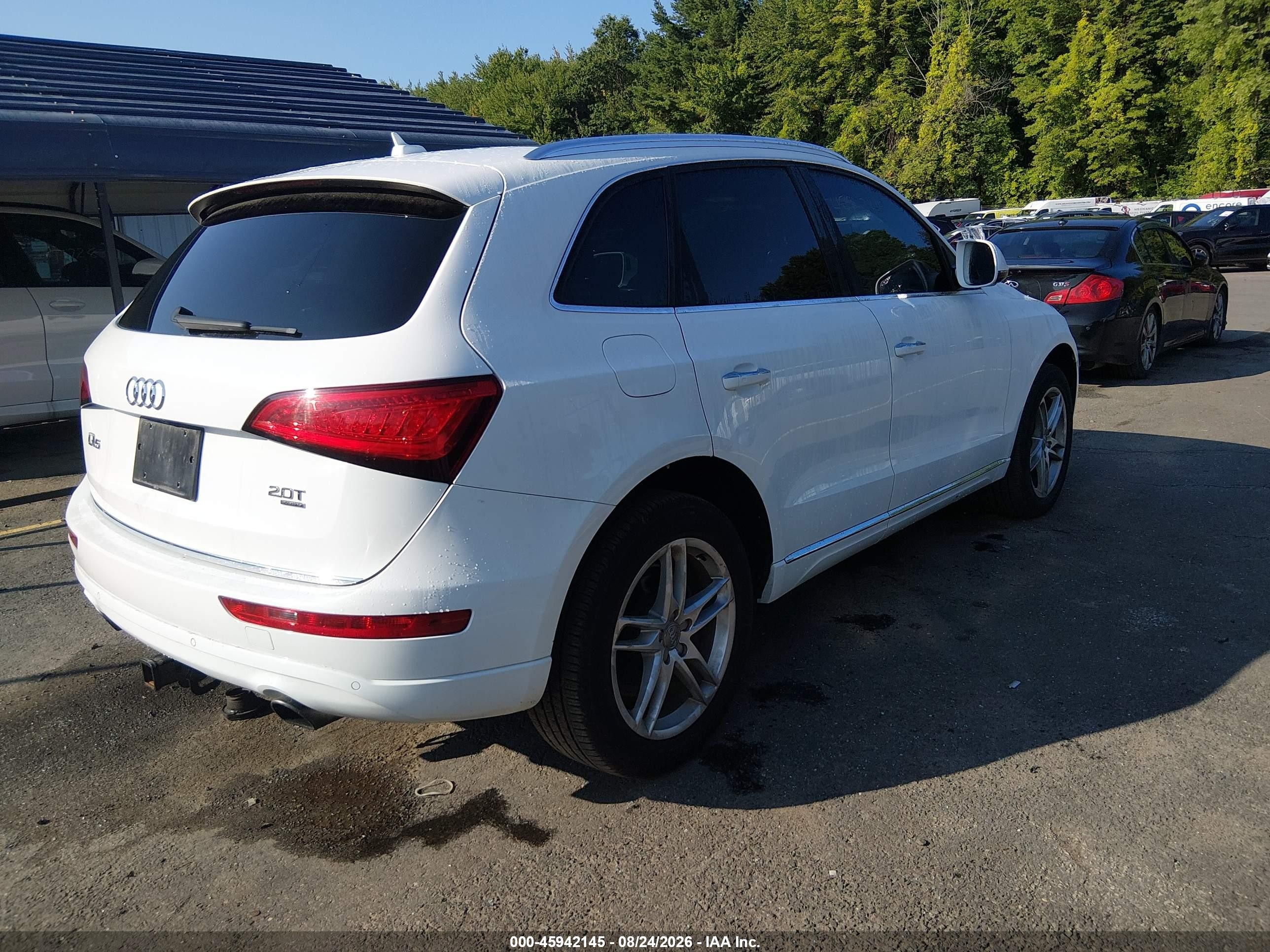 2015 Audi Q5 2.0t Premium White vin: WA1LFAFP6FA022264