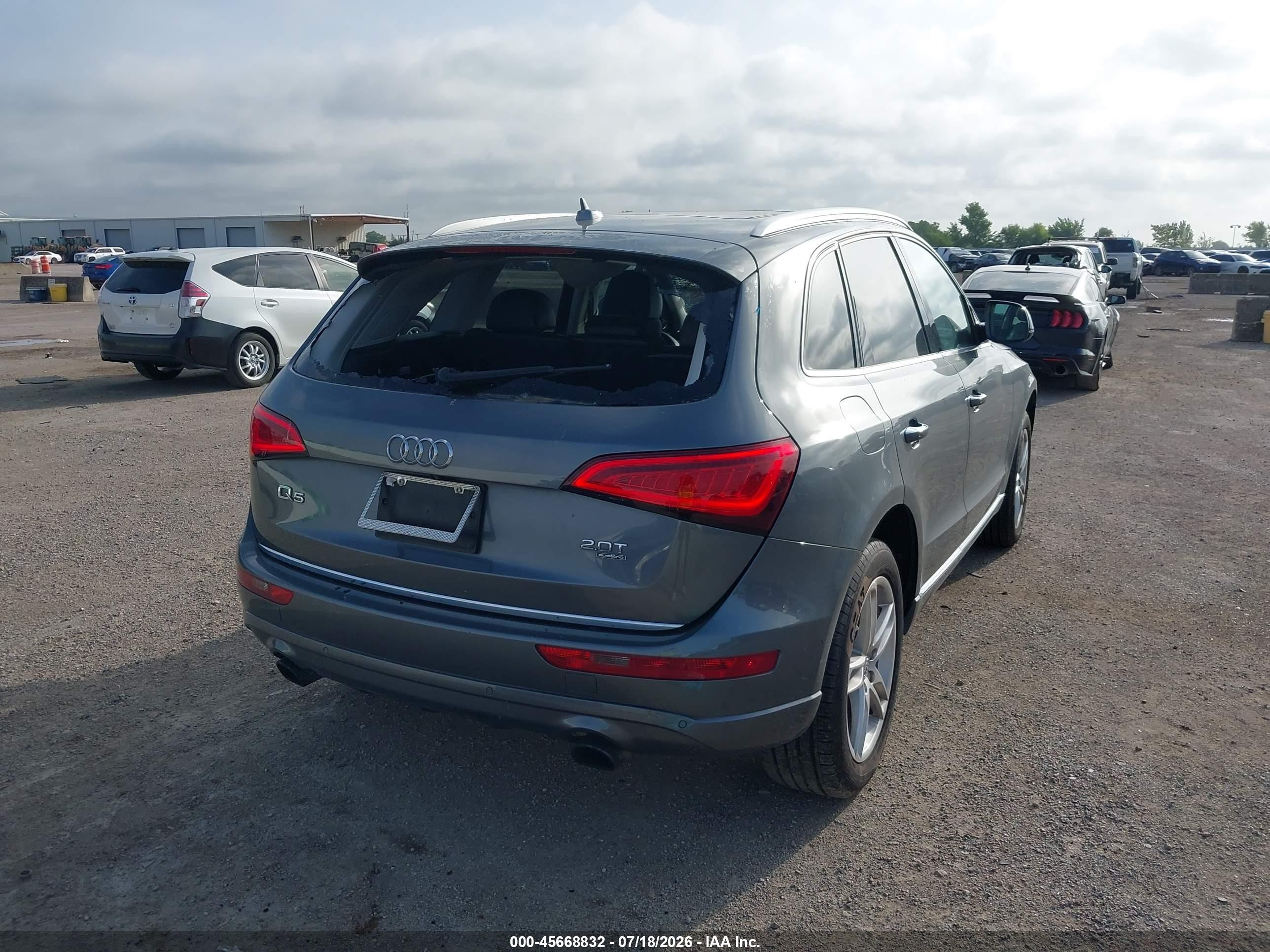 2015 Audi Q5 2.0t Premium Gray vin: WA1LFAFP6FA048931