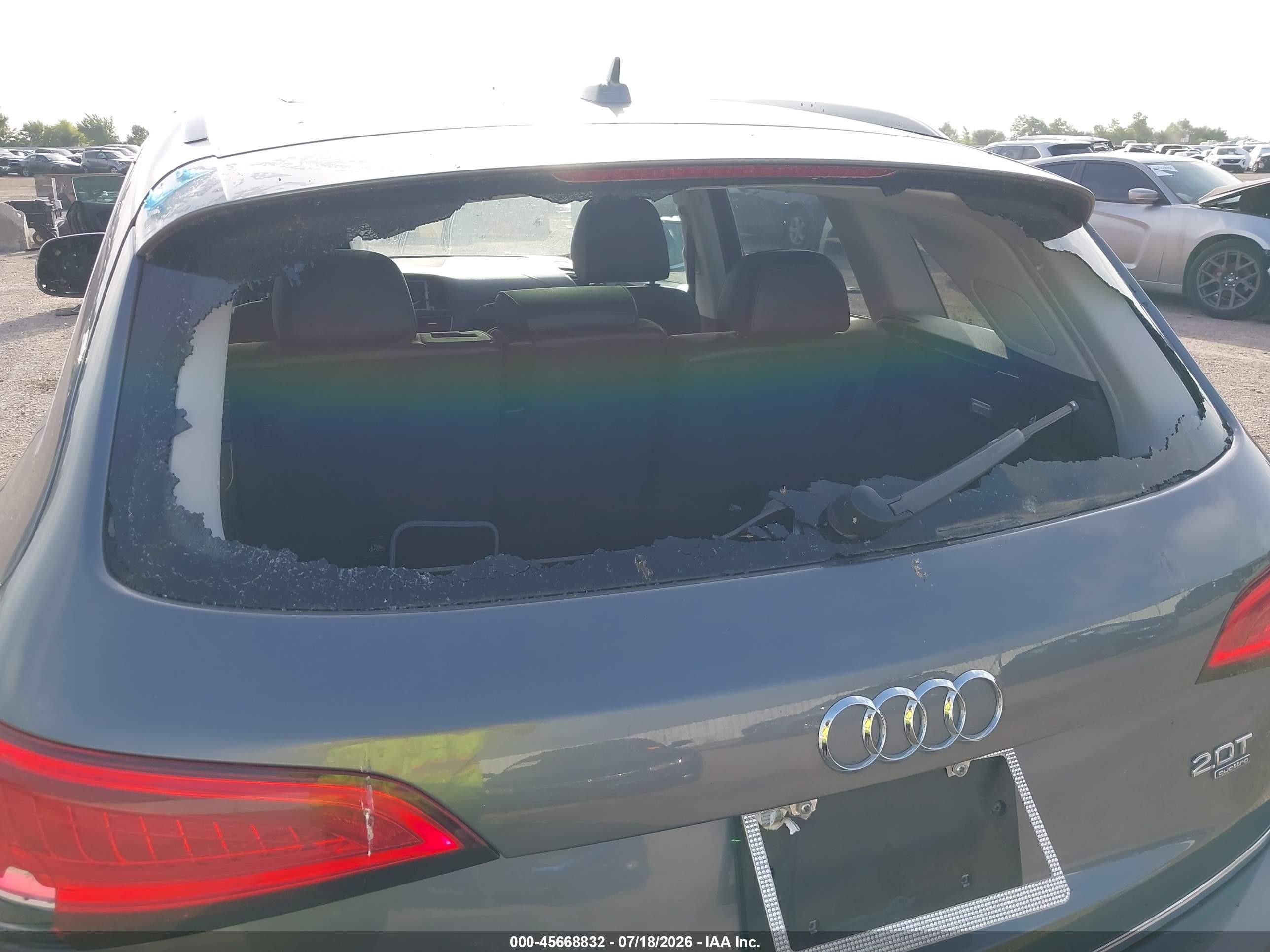 2015 Audi Q5 2.0t Premium Gray vin: WA1LFAFP6FA048931