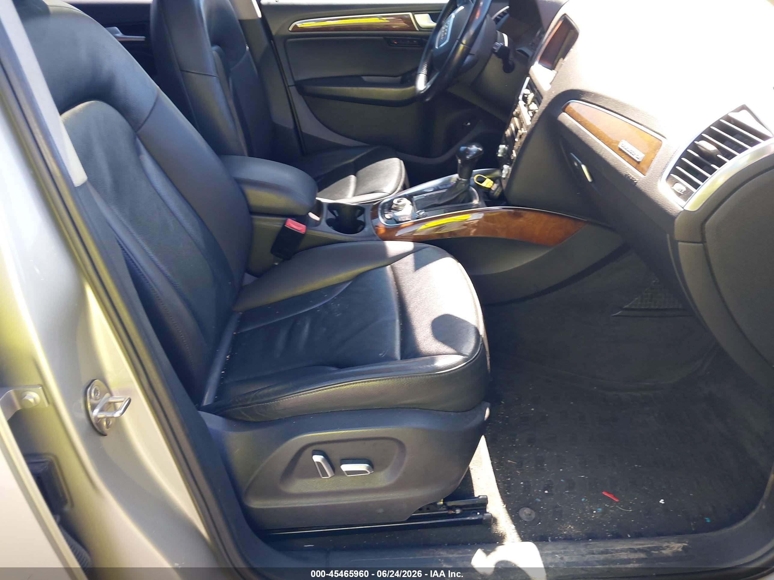 2015 Audi Q5 2.0t Premium Silver vin: WA1LFAFP6FA049836