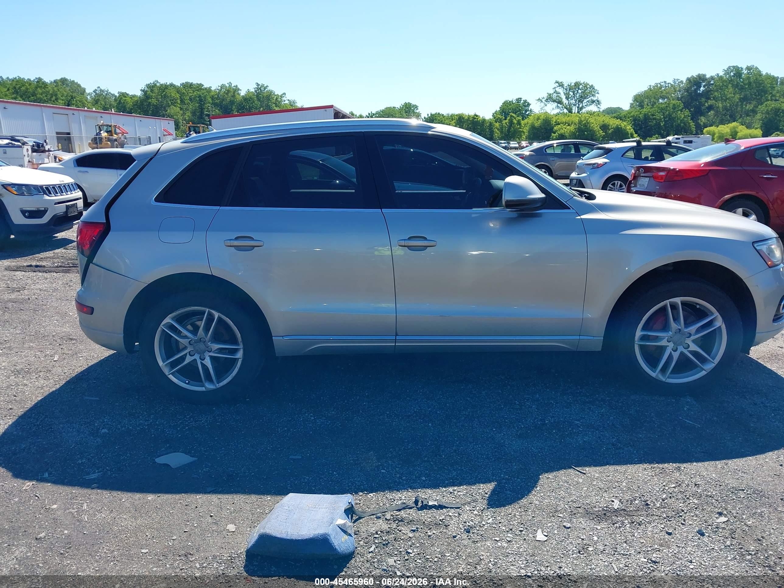 2015 Audi Q5 2.0t Premium Silver vin: WA1LFAFP6FA049836