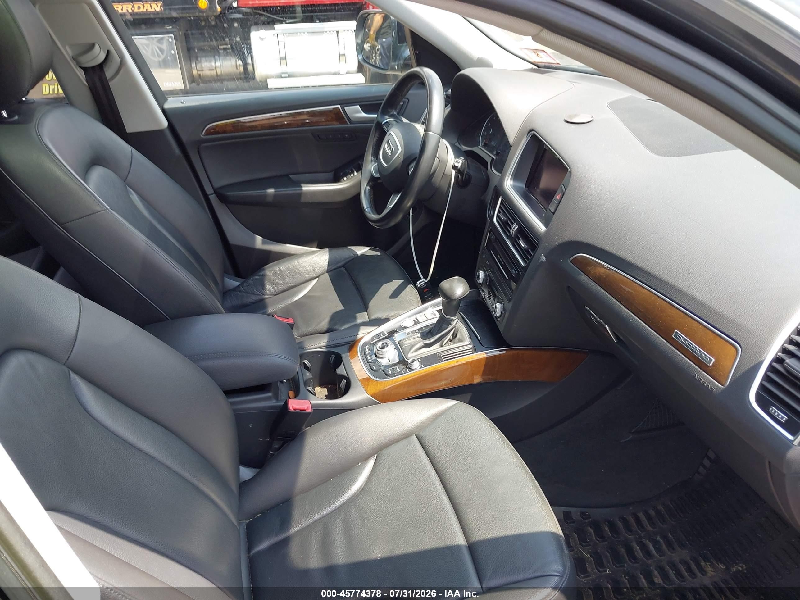 2015 Audi Q5 2.0t Premium Gray vin: WA1LFAFP6FA069908