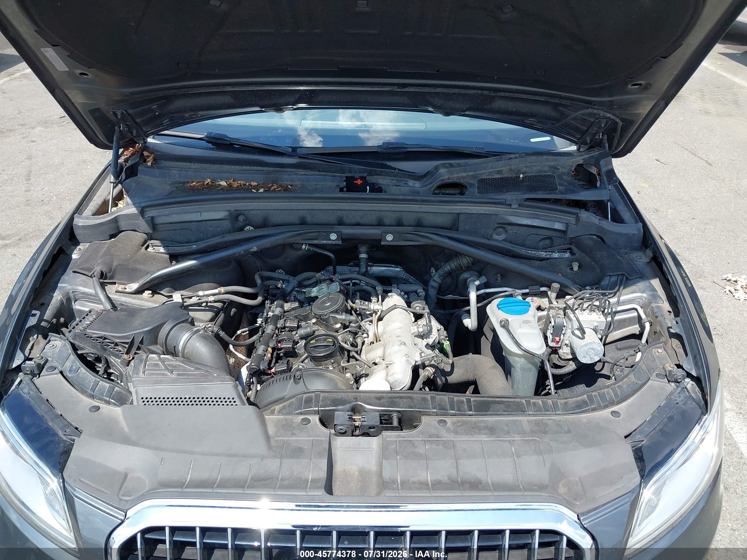 2015 Audi Q5 2.0t Premium Gray vin: WA1LFAFP6FA069908