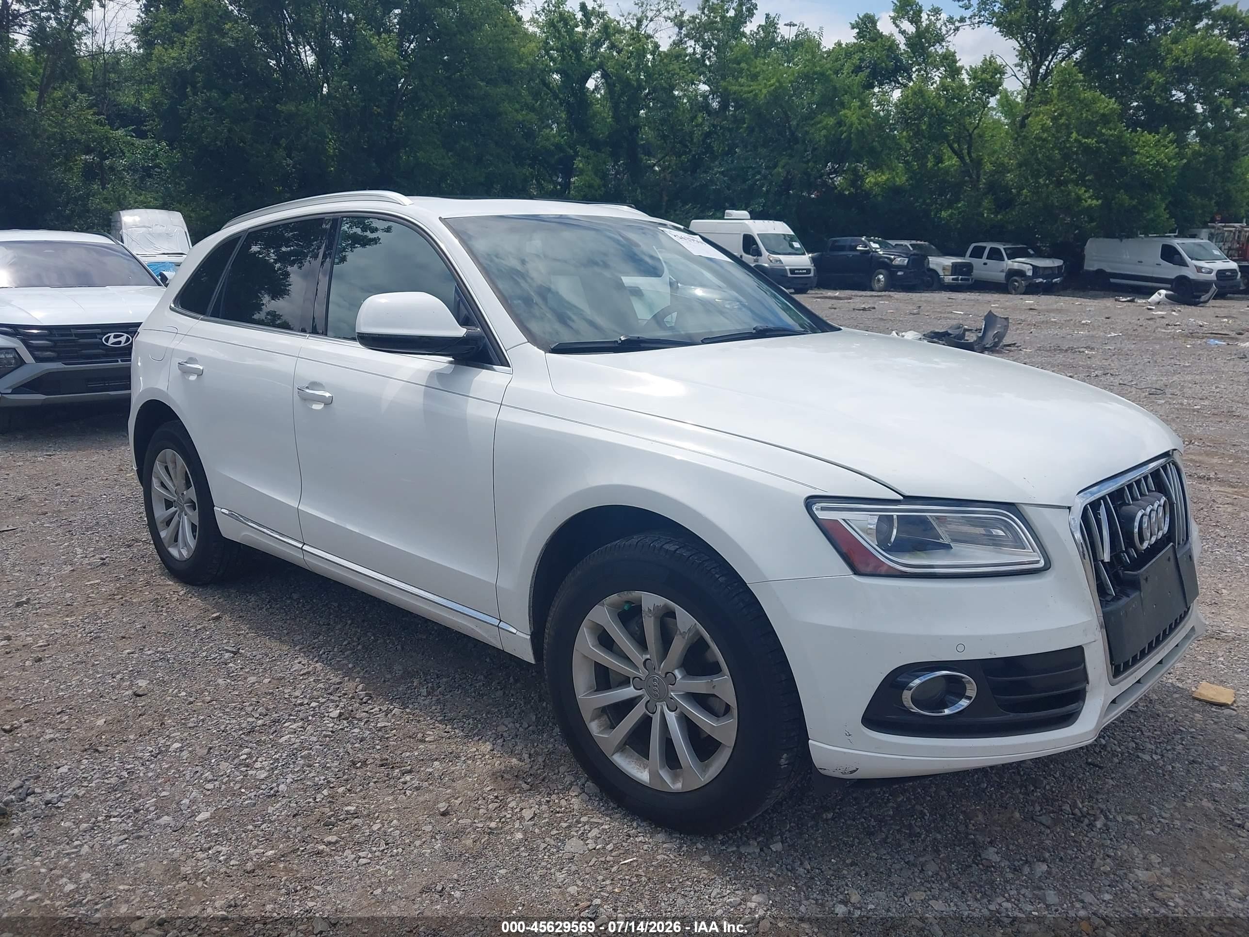 2015 Audi Q5 2.0t Premium White vin: WA1LFAFP6FA072873