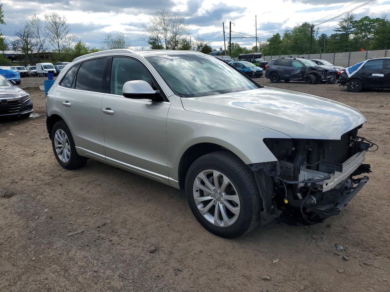 2015 Audi Q5 Premium Plus Beige vin: WA1LFAFP6FA074042