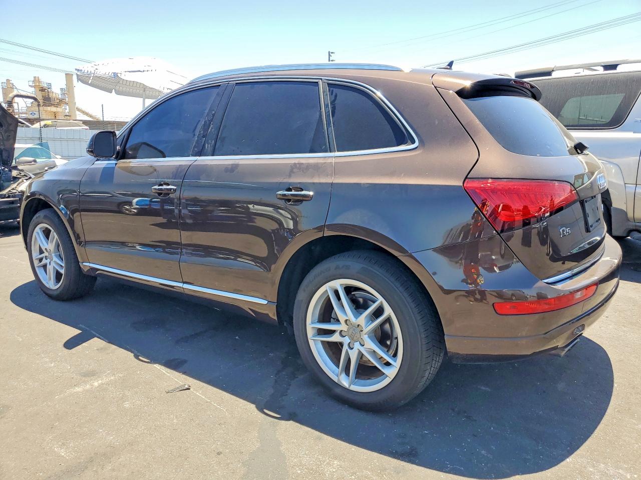 2015 Audi Q5 Premium Plus Brown vin: WA1LFAFP6FA092976