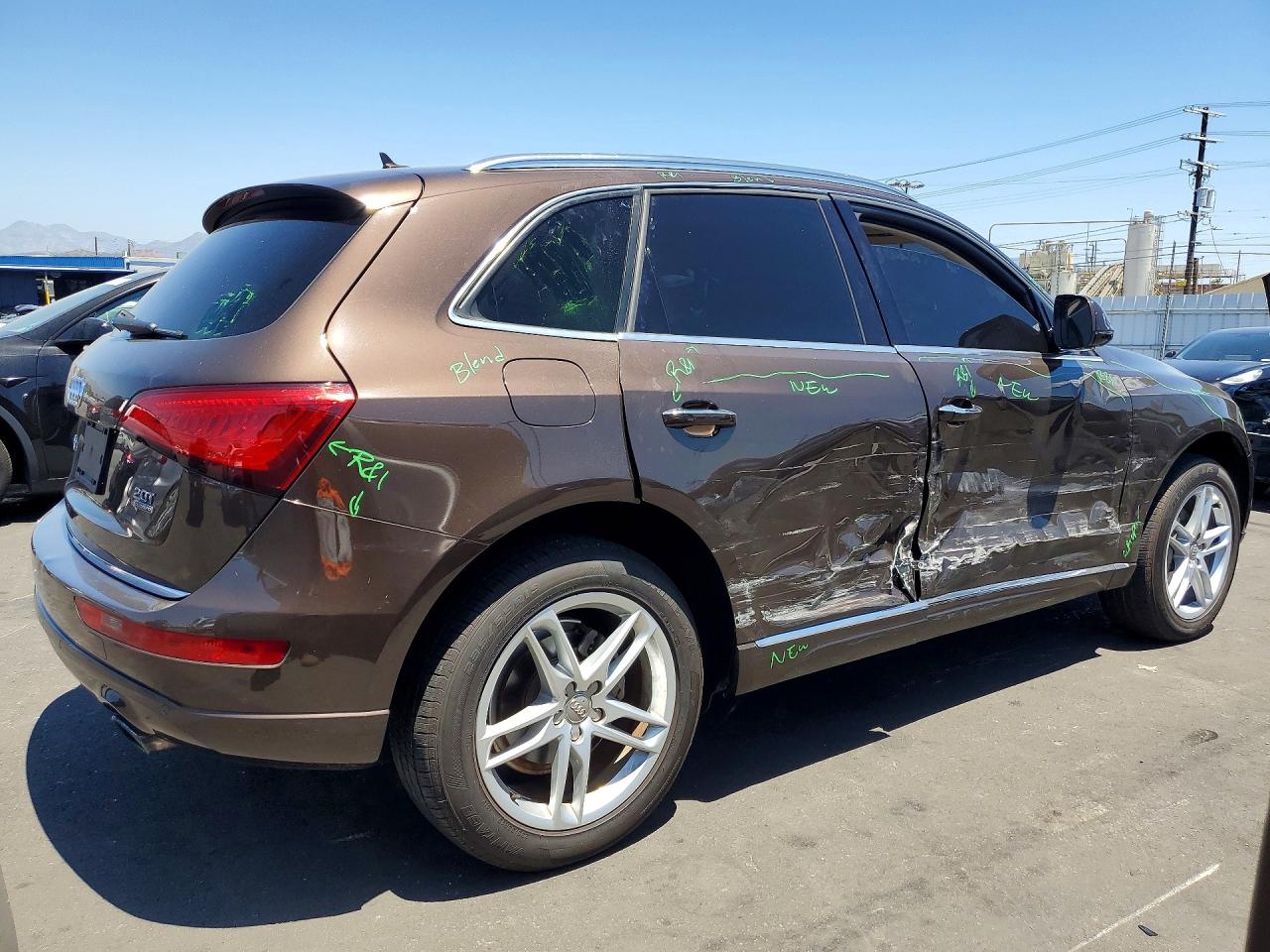 2015 Audi Q5 Premium Plus Brown vin: WA1LFAFP6FA092976