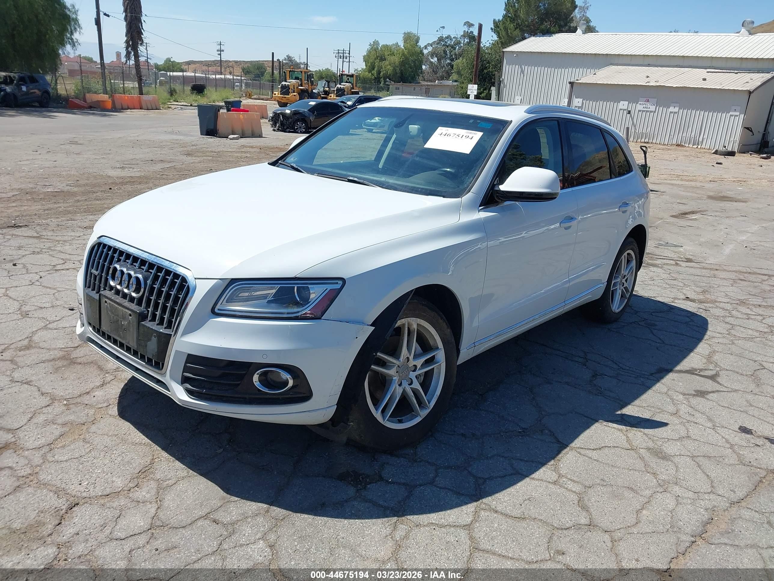 2015 Audi Q5 2.0t Premium White vin: WA1LFAFP6FA097594