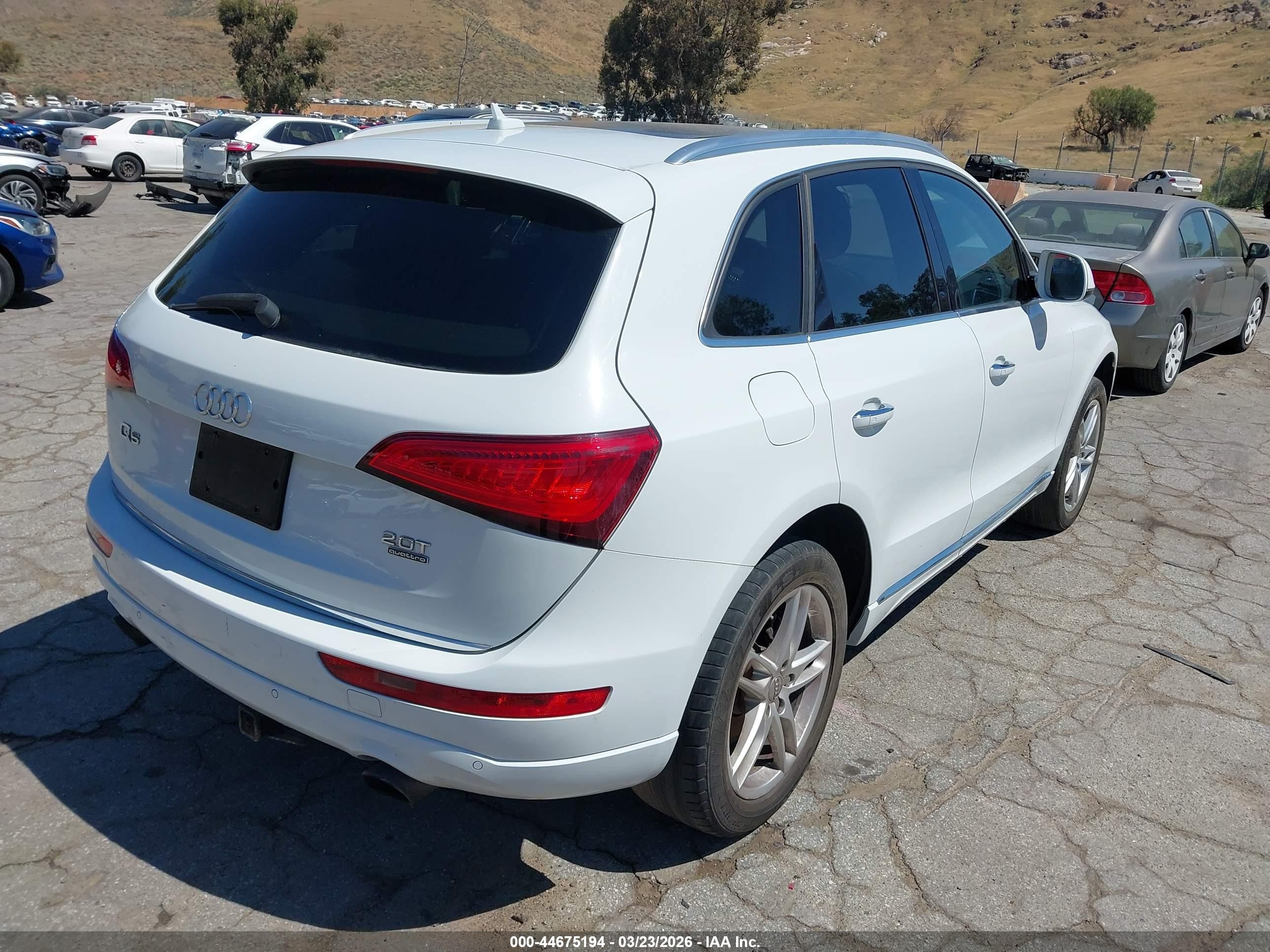 2015 Audi Q5 2.0t Premium White vin: WA1LFAFP6FA097594