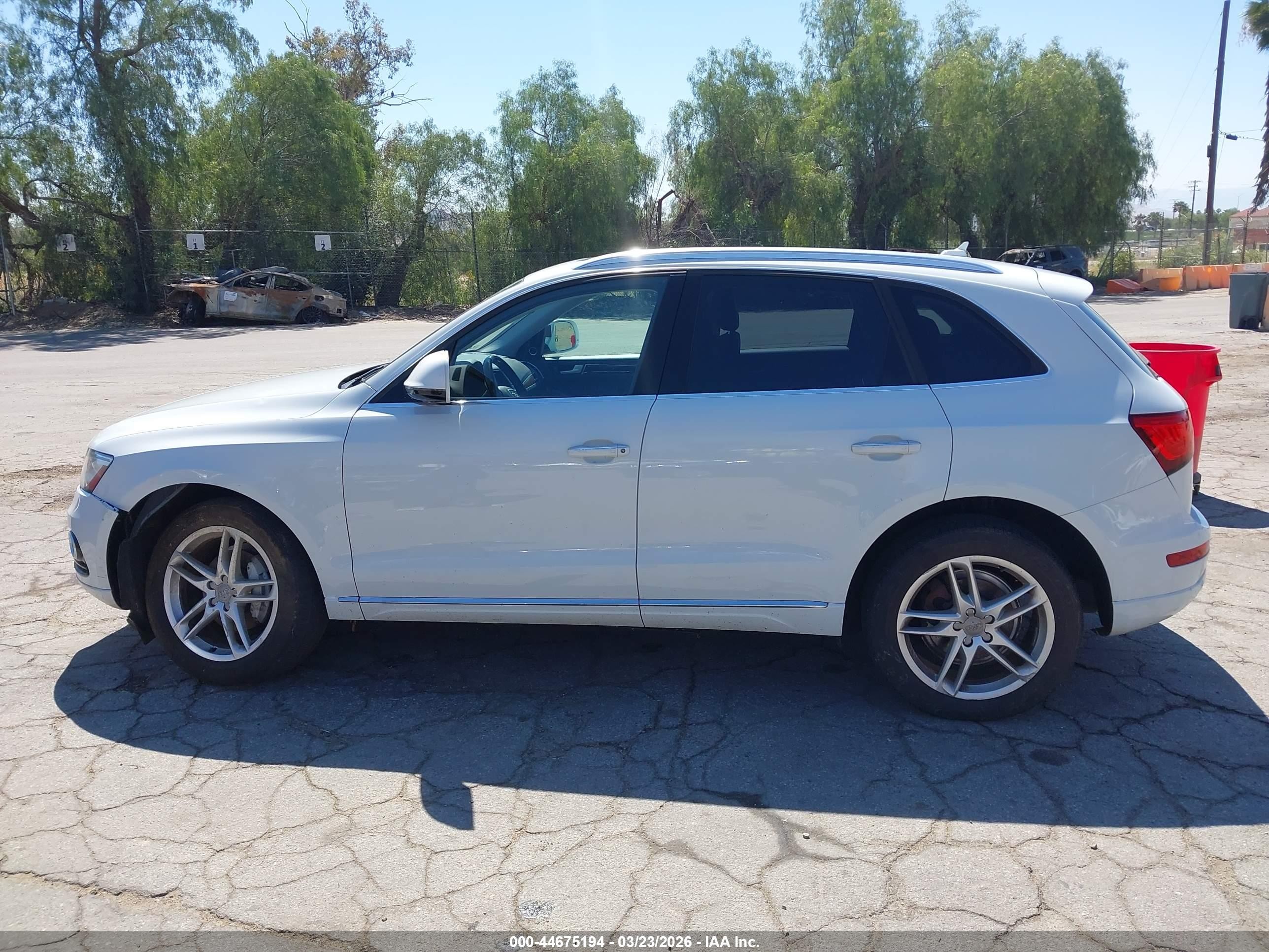 2015 Audi Q5 2.0t Premium White vin: WA1LFAFP6FA097594