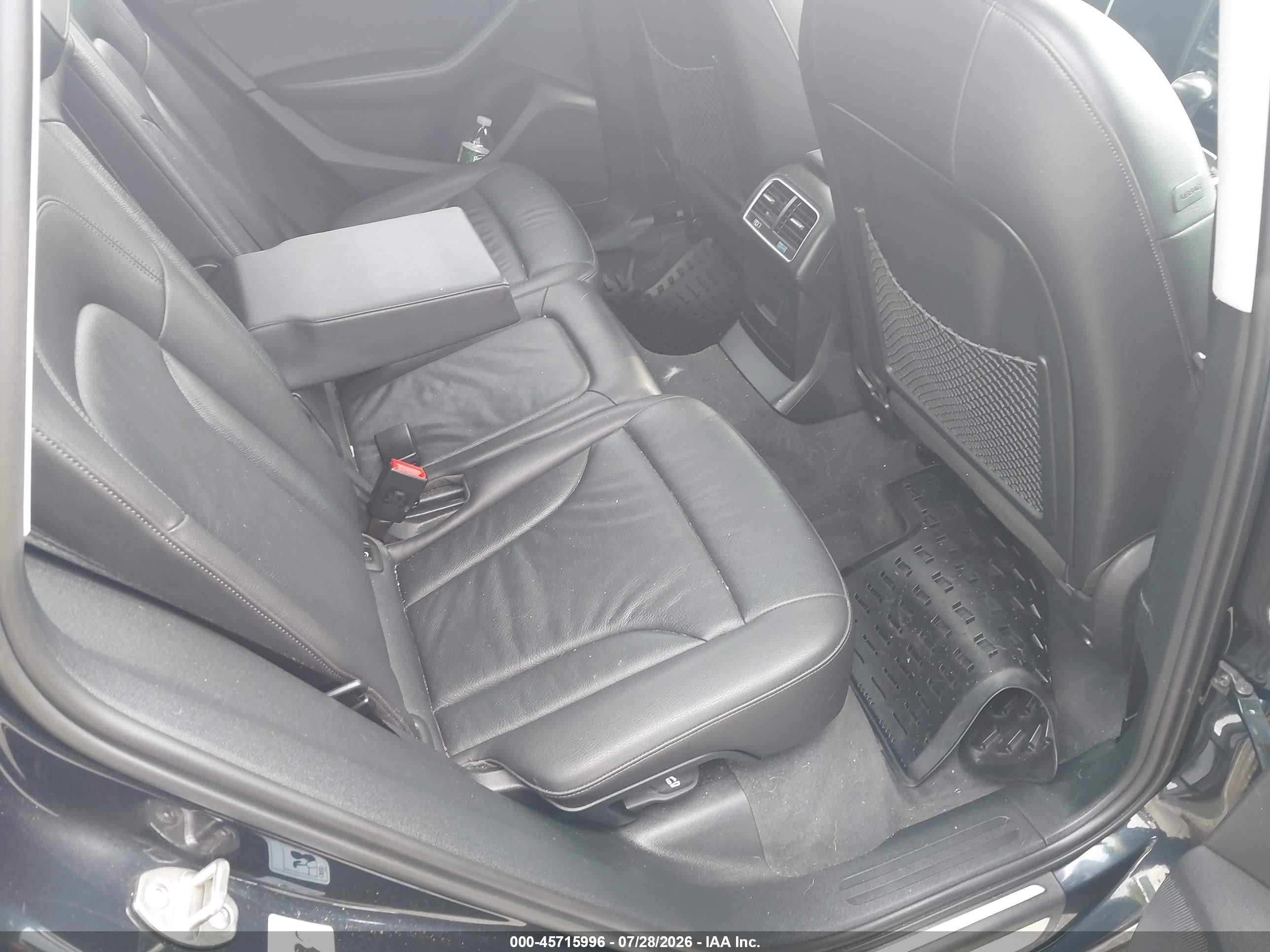 2015 Audi Q5 2.0t Premium Dark Blue vin: WA1LFAFP6FA099894