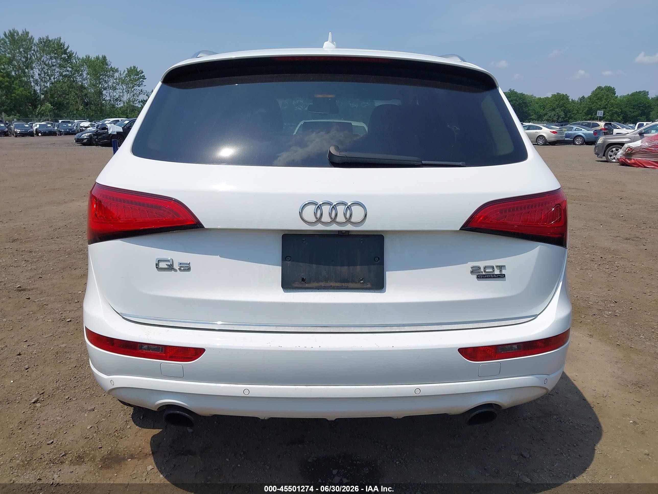 2015 Audi Q5 2.0t Premium White vin: WA1LFAFP6FA133607