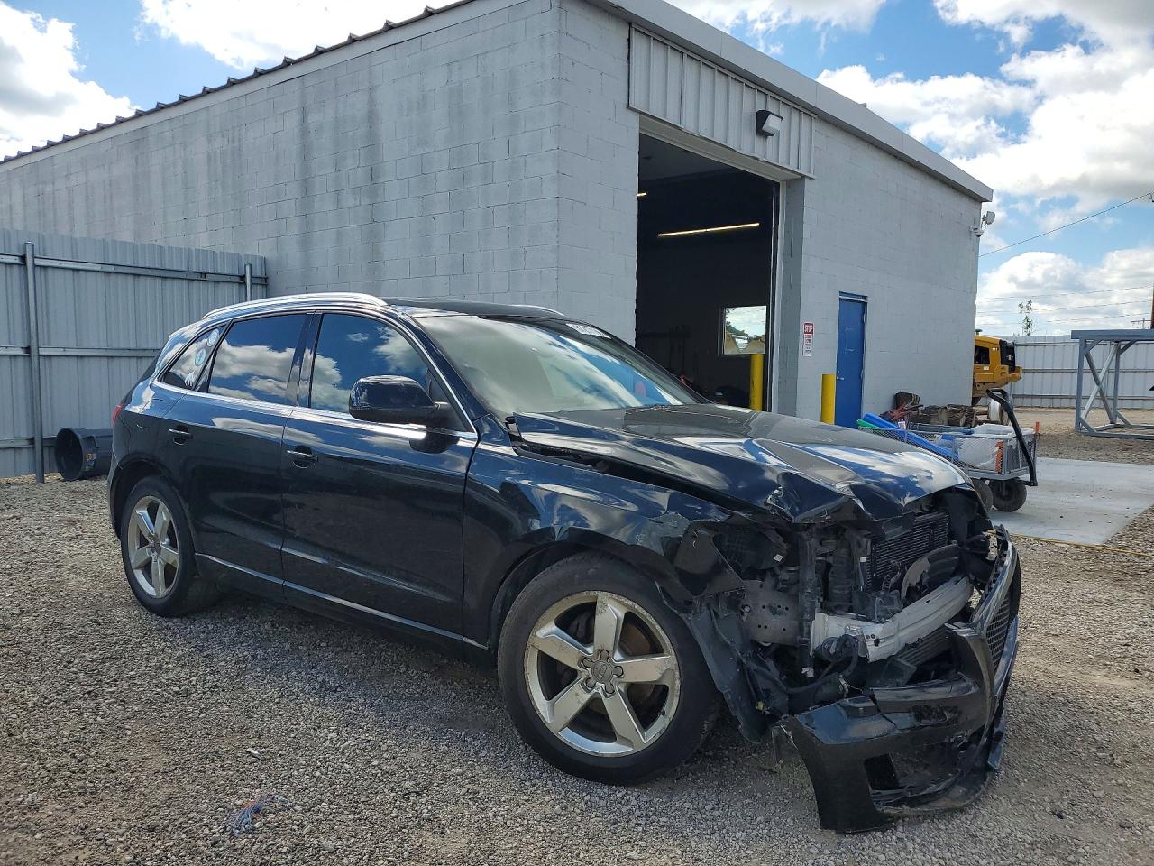 2011 Audi Q5 Premium Plus Black vin: WA1LFAFP7BA021506
