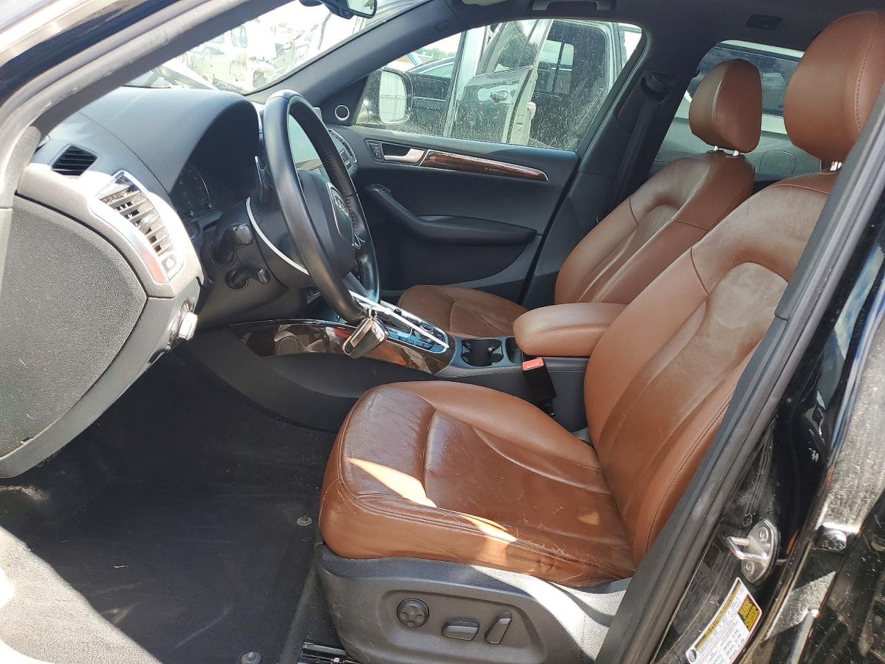 2011 Audi Q5 Premium Plus Black vin: WA1LFAFP7BA021506
