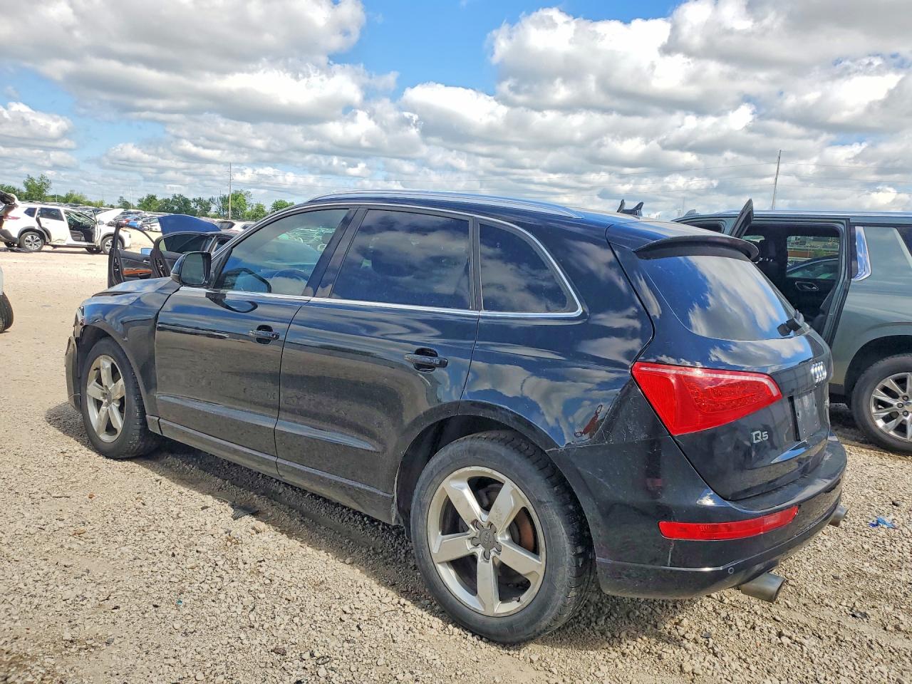 2011 Audi Q5 Premium Plus Black vin: WA1LFAFP7BA021506