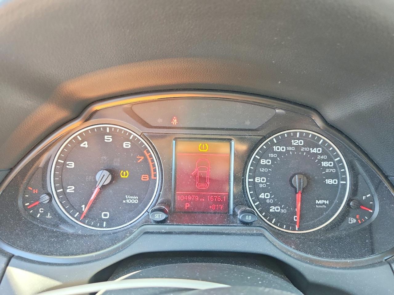2011 Audi Q5 Premium Plus Серый vin: WA1LFAFP7BA086047