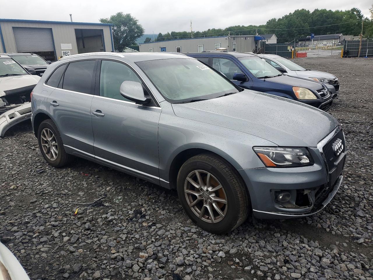 2011 Audi Q5 Premium Plus Silver vin: WA1LFAFP7BA102831