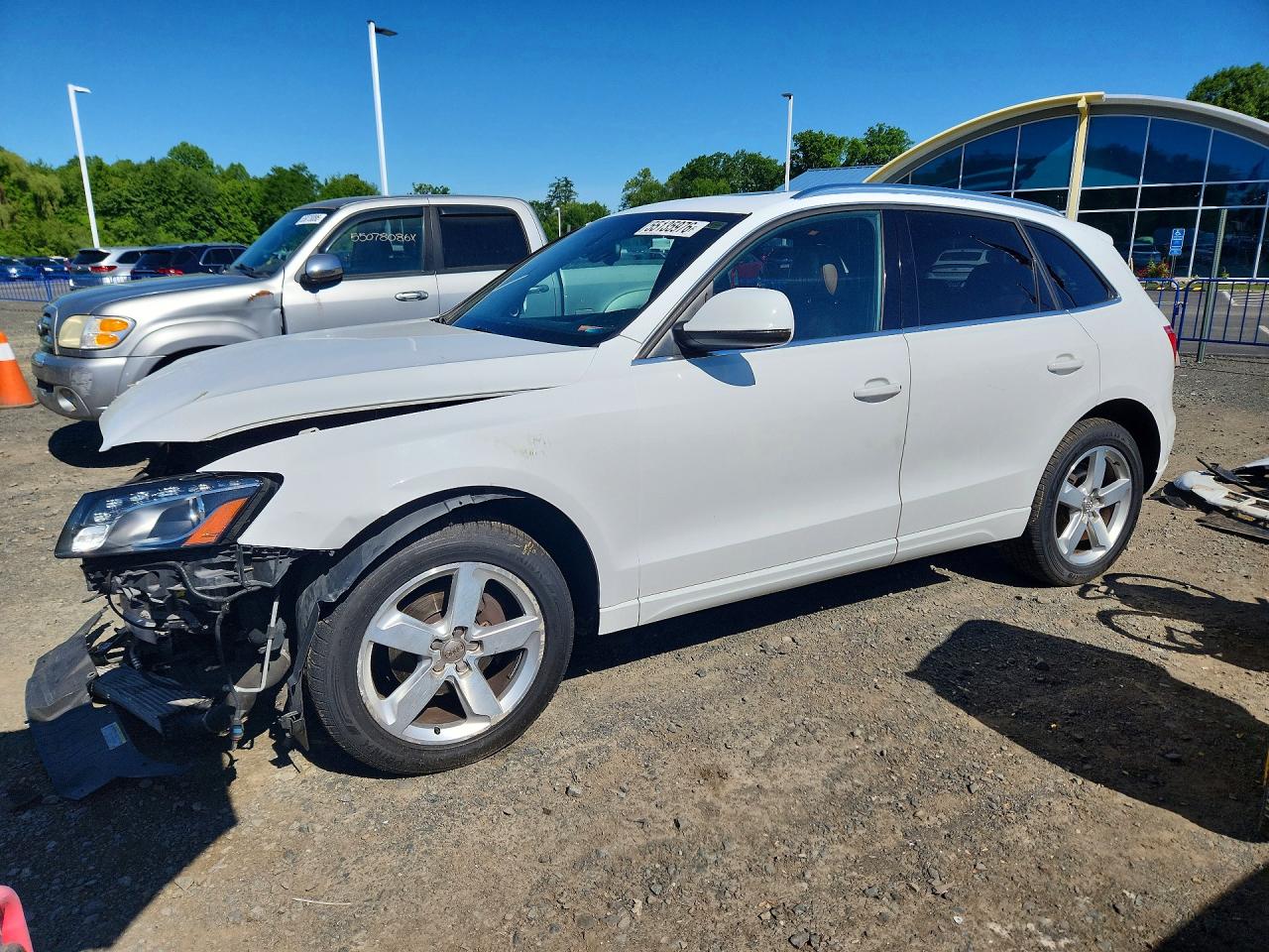 2012 Audi Q5 Premium Plus White vin: WA1LFAFP7CA015125