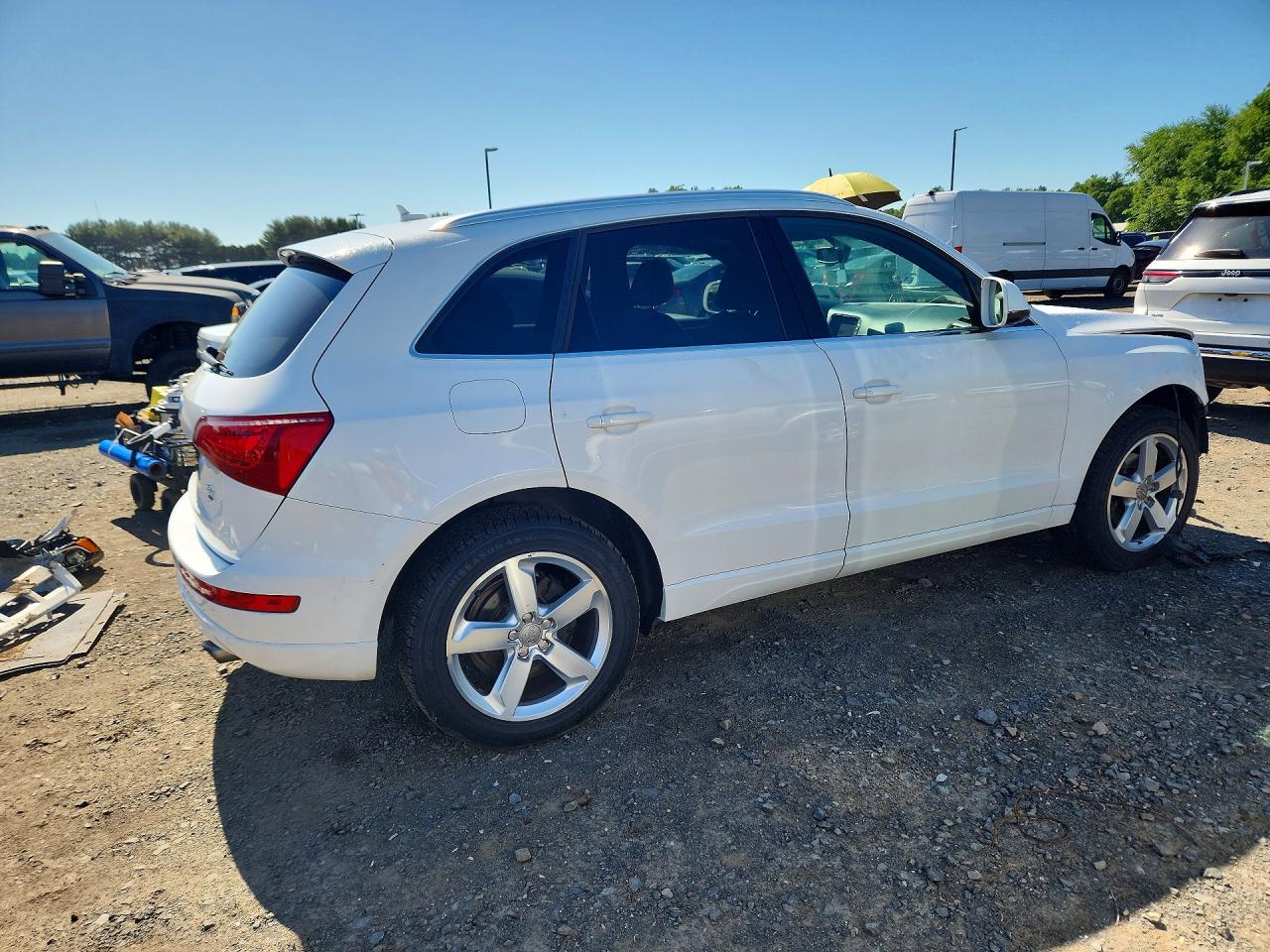 2012 Audi Q5 Premium Plus White vin: WA1LFAFP7CA015125