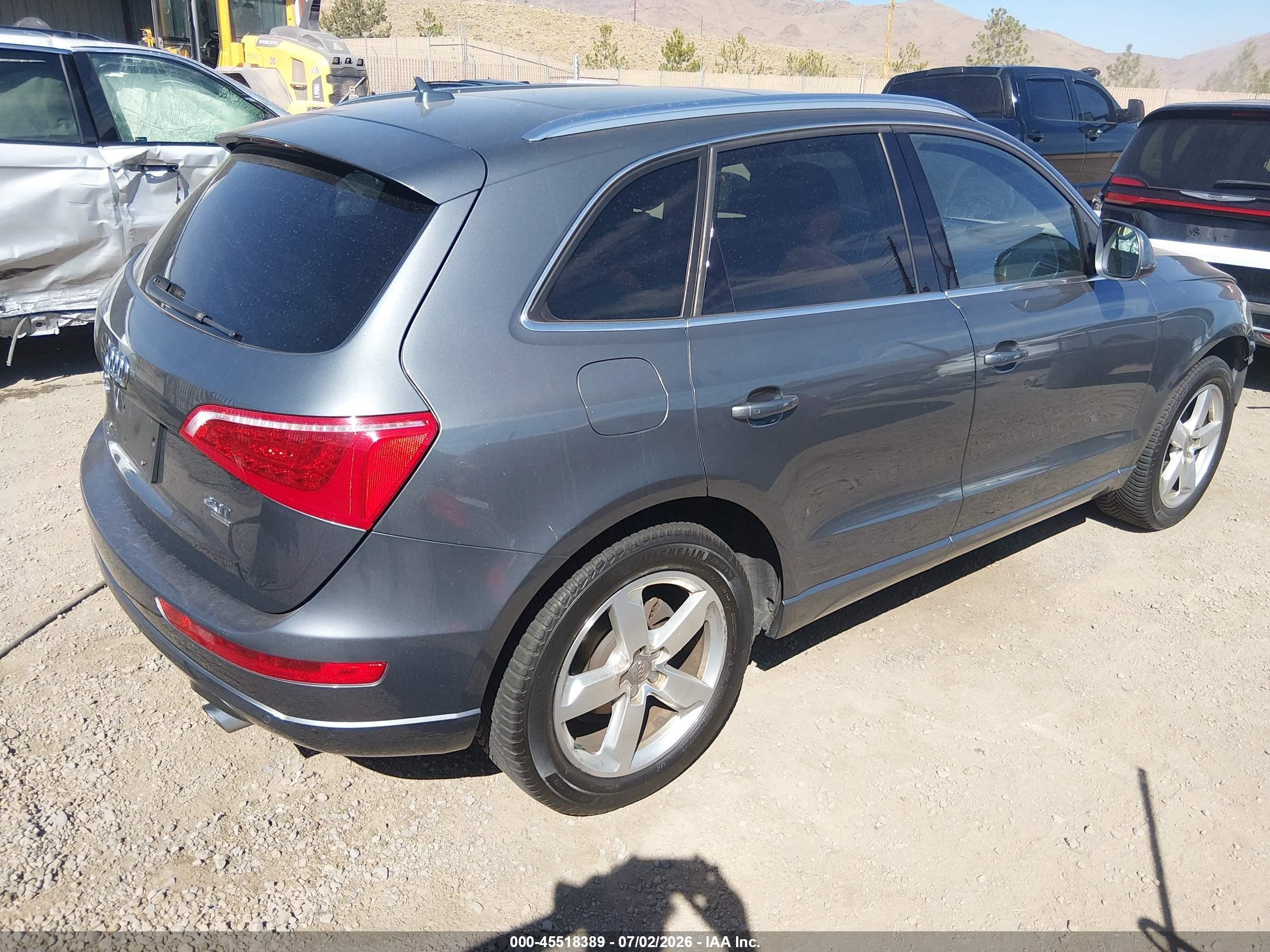 2012 Audi Q5 2.0t Premium Silver vin: WA1LFAFP7CA030949