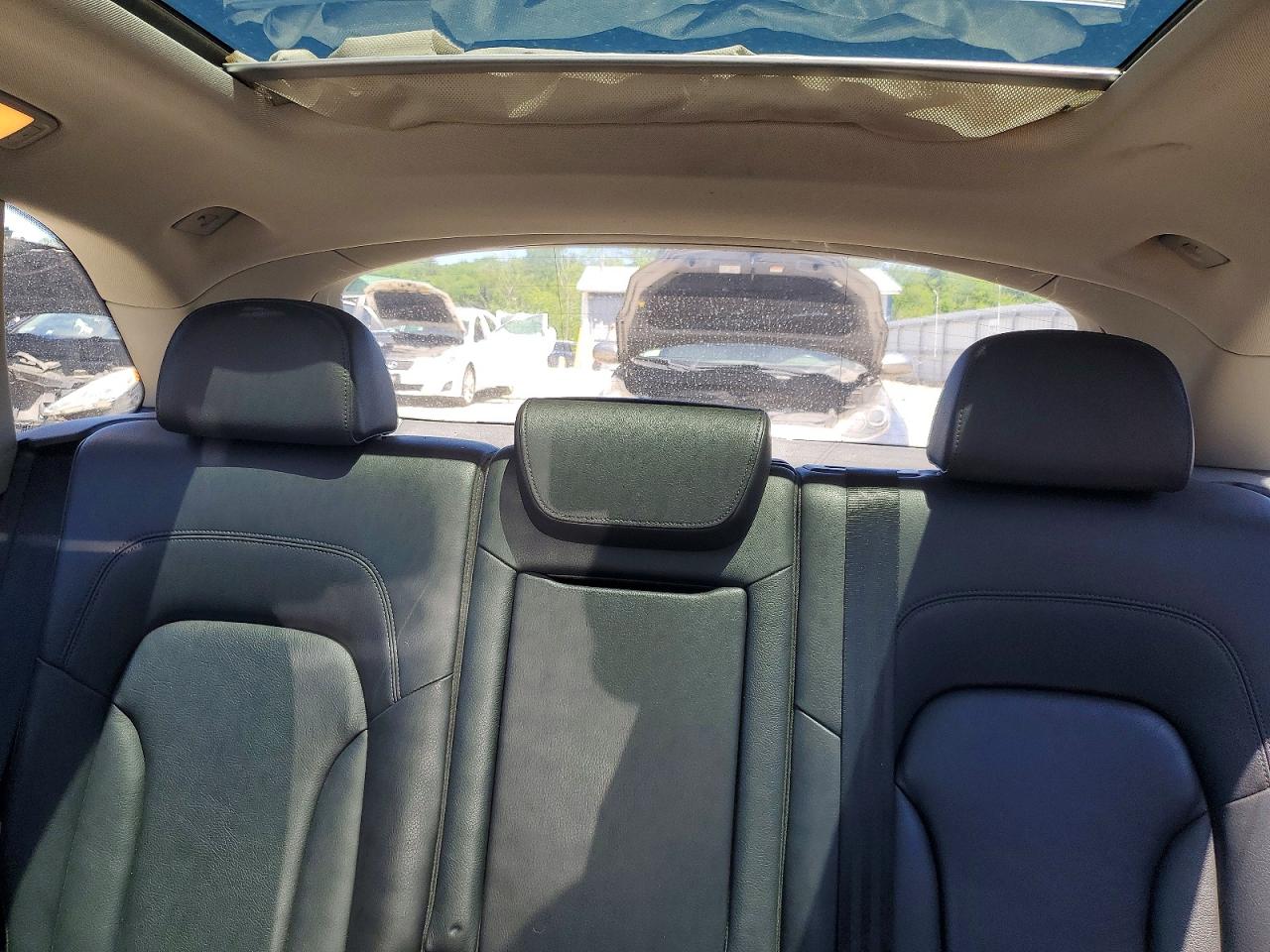 2012 Audi Q5 Premium Plus Gray vin: WA1LFAFP7CA080959