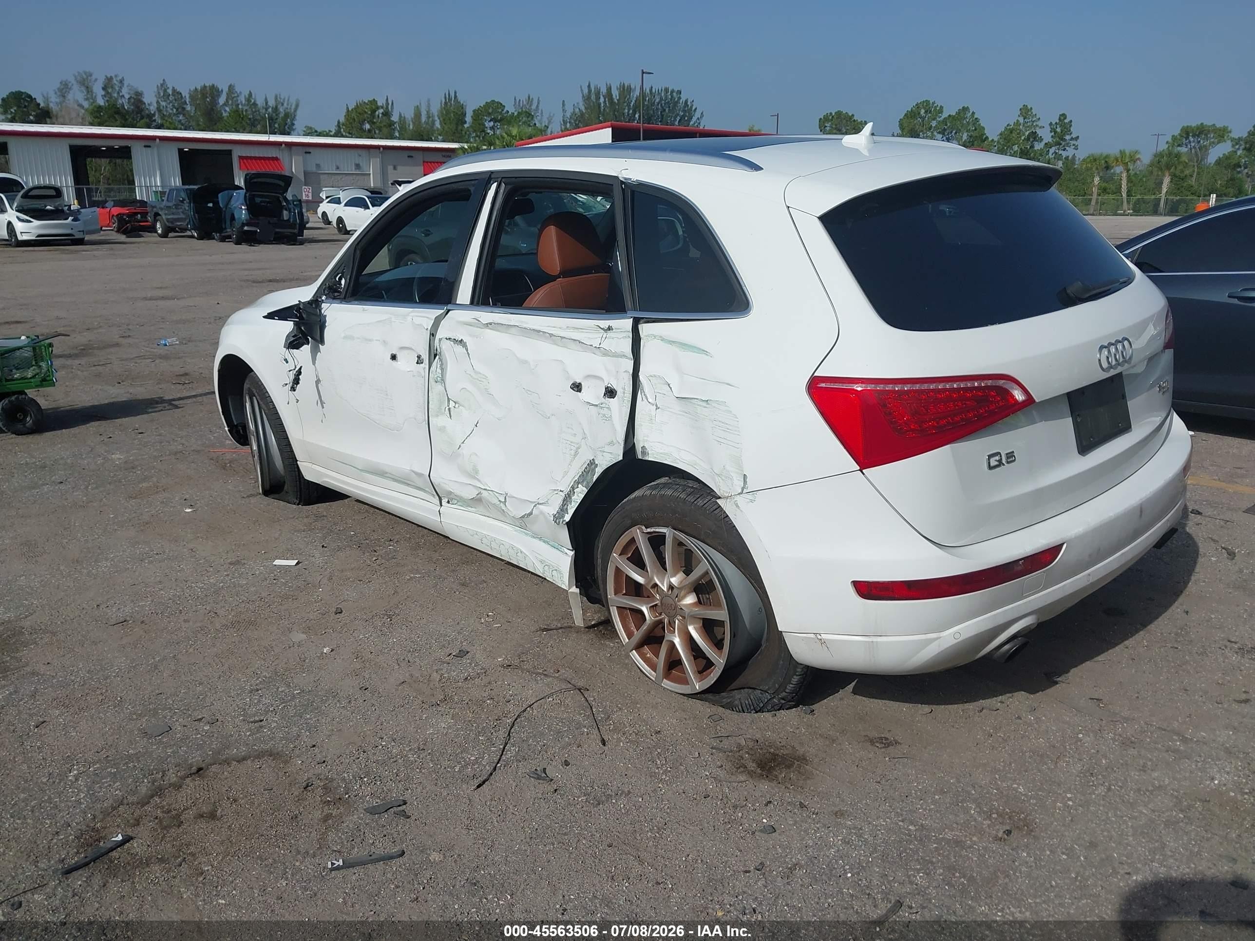 2012 Audi Q5 2.0t Premium White vin: WA1LFAFP7CA095977