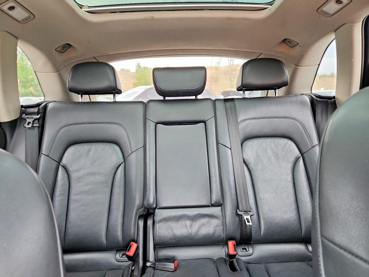 2012 Audi Q5 Premium Plus White vin: WA1LFAFP7CA113331