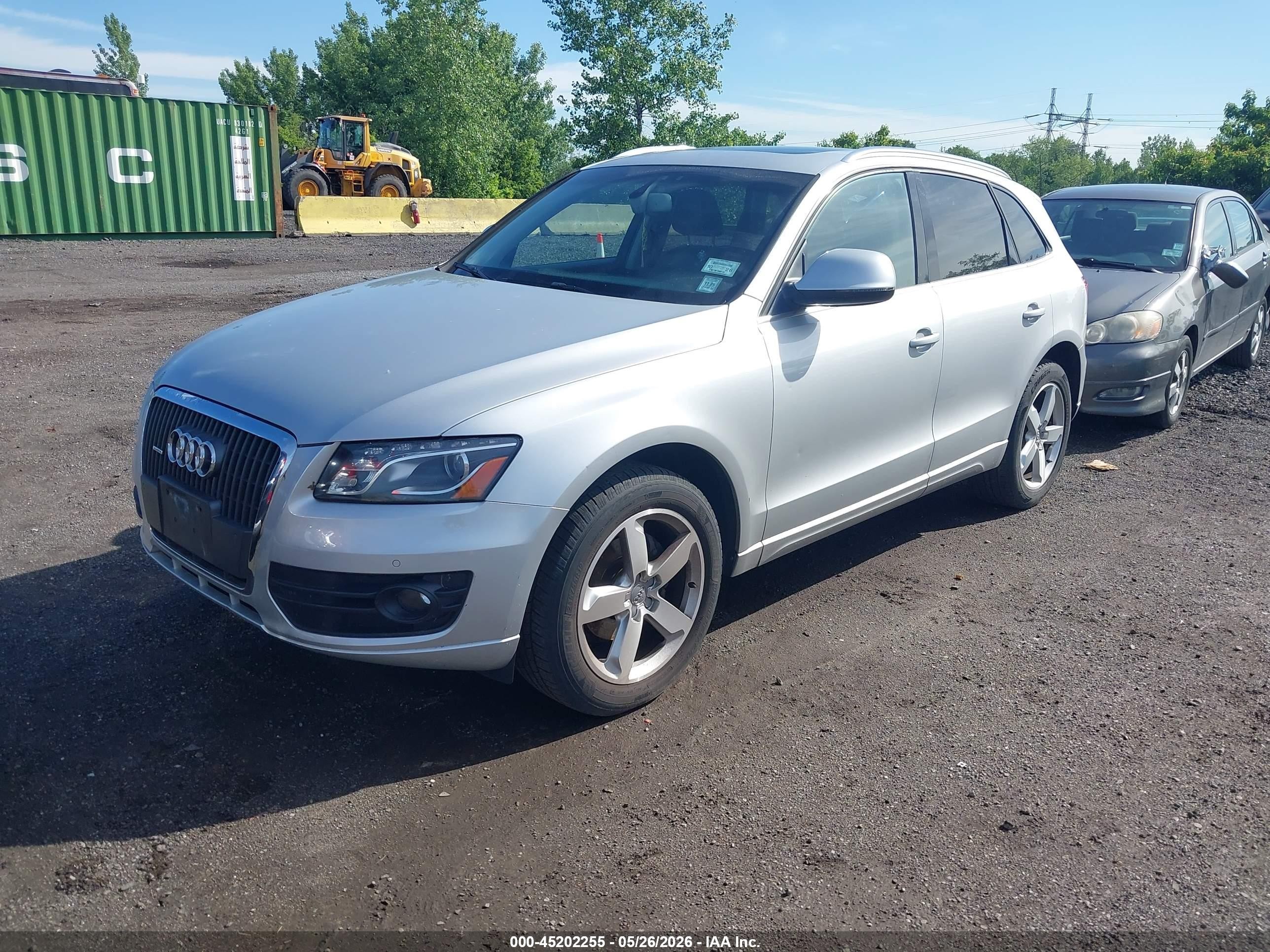 2012 Audi Q5 2.0t Premium Silver vin: WA1LFAFP7CA132073