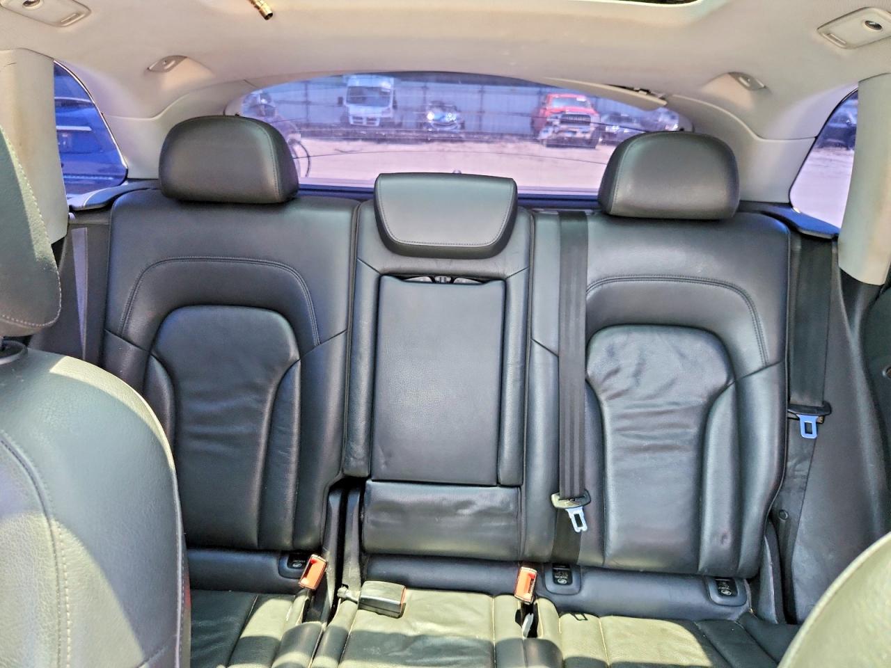 2013 Audi Q5 Premium Plus Черный vin: WA1LFAFP7DA011934