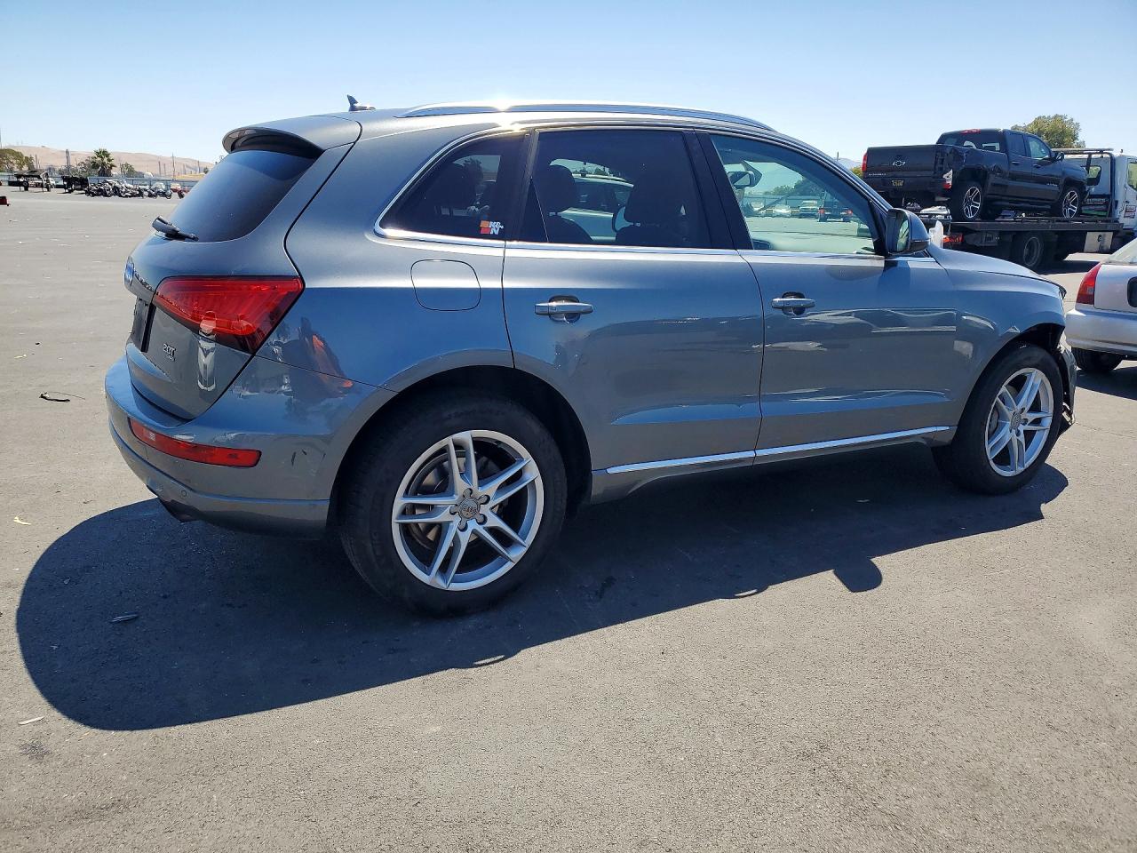 2013 Audi Q5 Premium Plus Gray vin: WA1LFAFP7DA019810