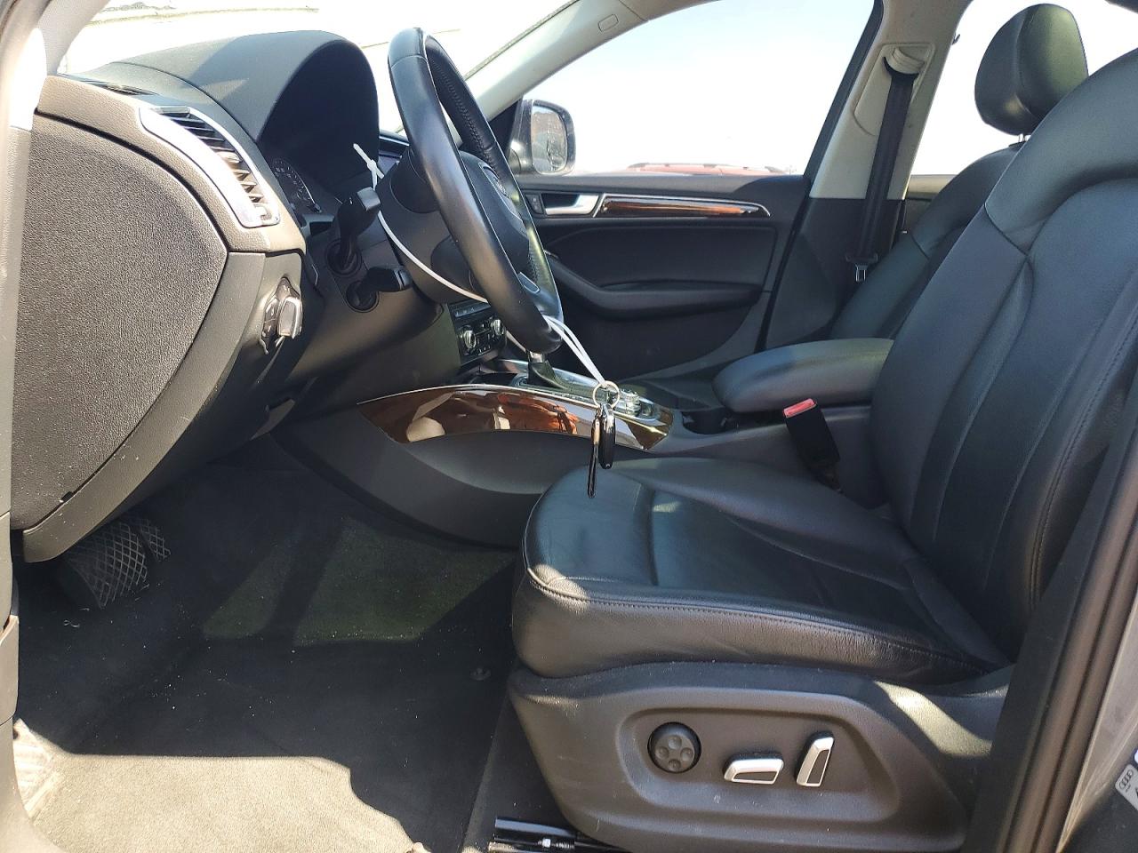 2013 Audi Q5 Premium Plus Gray vin: WA1LFAFP7DA057960