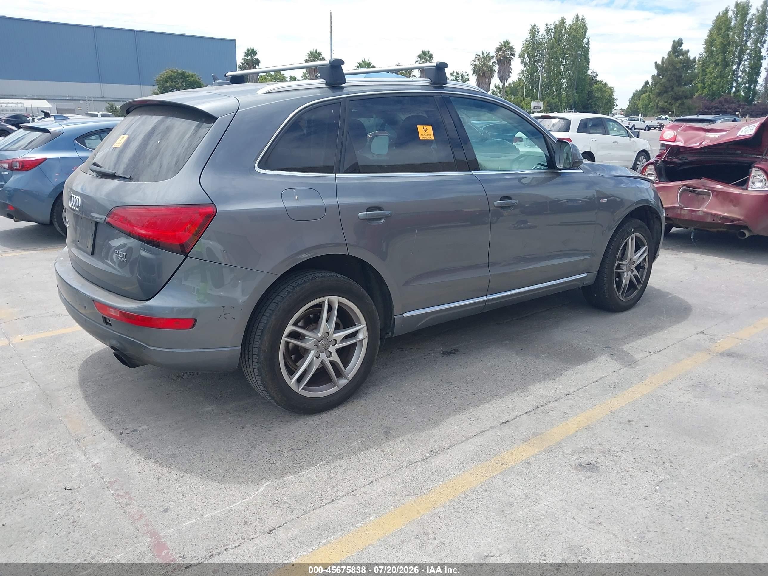 2013 Audi Q5 2.0t Premium Gray vin: WA1LFAFP7DA081353
