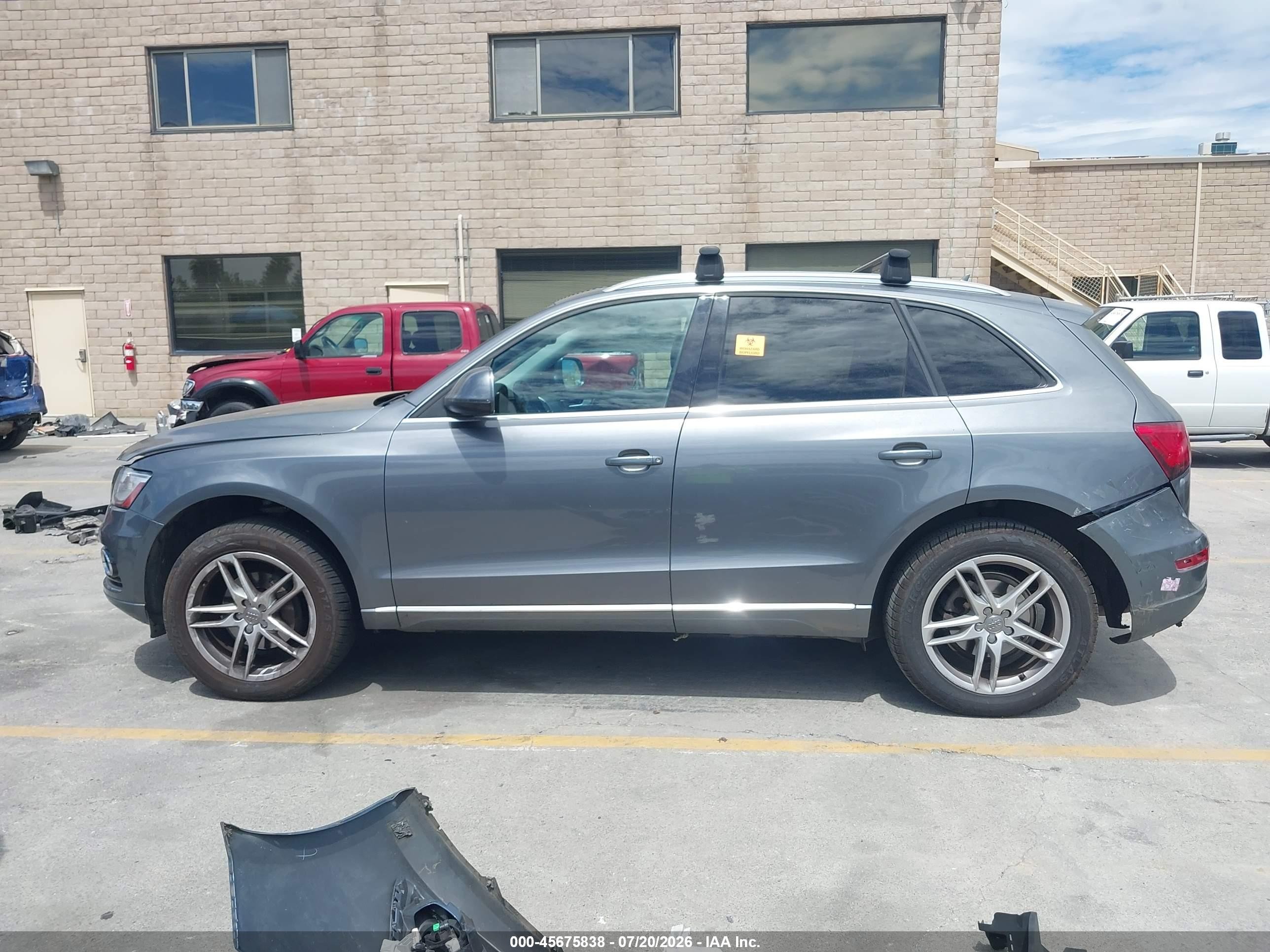 2013 Audi Q5 2.0t Premium Gray vin: WA1LFAFP7DA081353