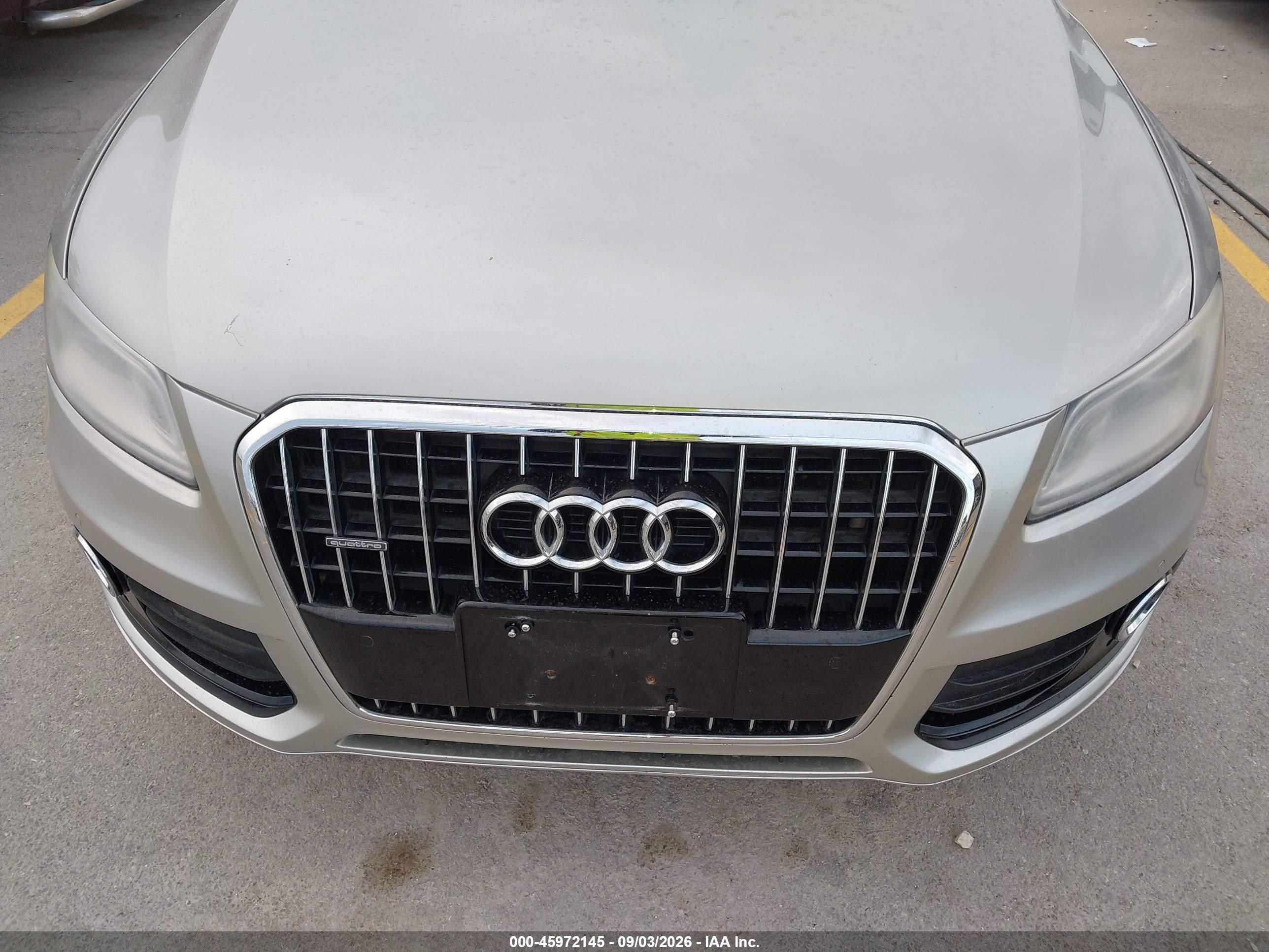 2013 Audi Q5 2.0t Premium Silver vin: WA1LFAFP7DA091641