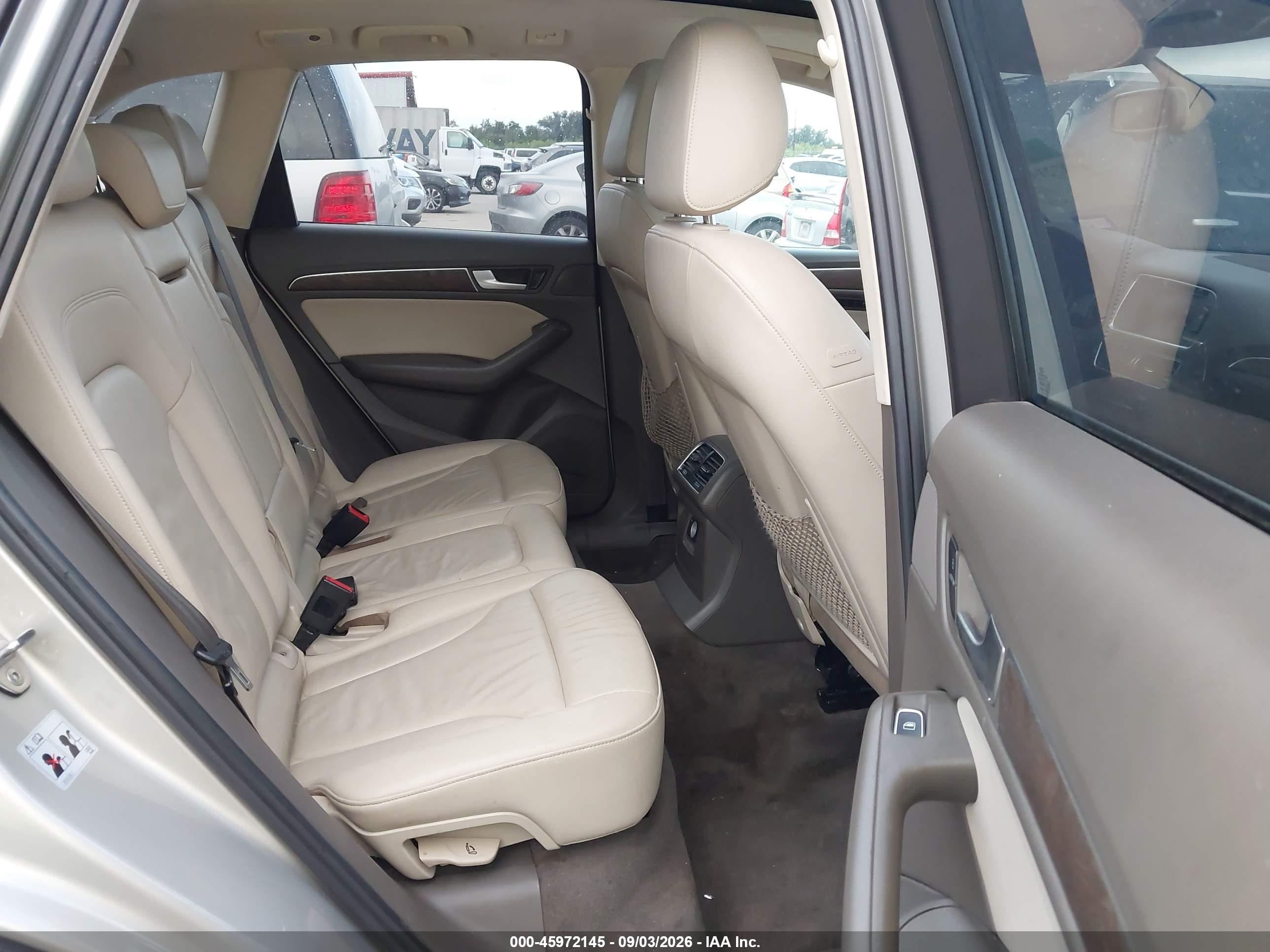 2013 Audi Q5 2.0t Premium Silver vin: WA1LFAFP7DA091641