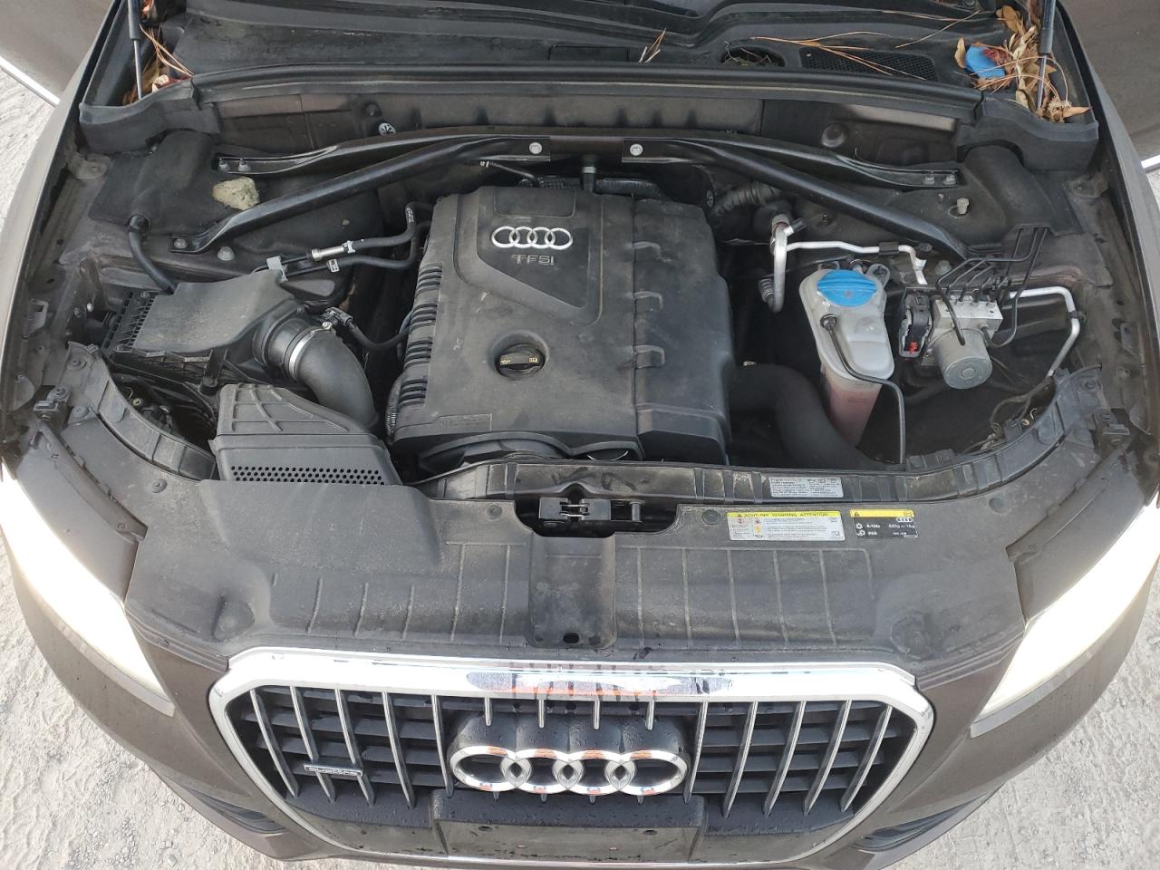2014 Audi Q5 Premium Plus Brown vin: WA1LFAFP7EA040934