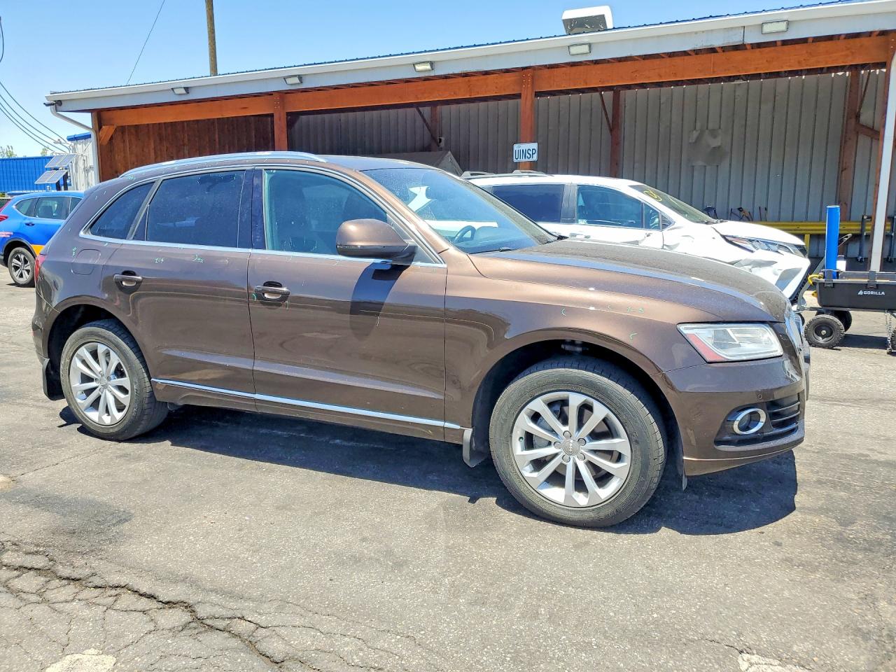 2014 Audi Q5 Premium Plus Brown vin: WA1LFAFP7EA040934