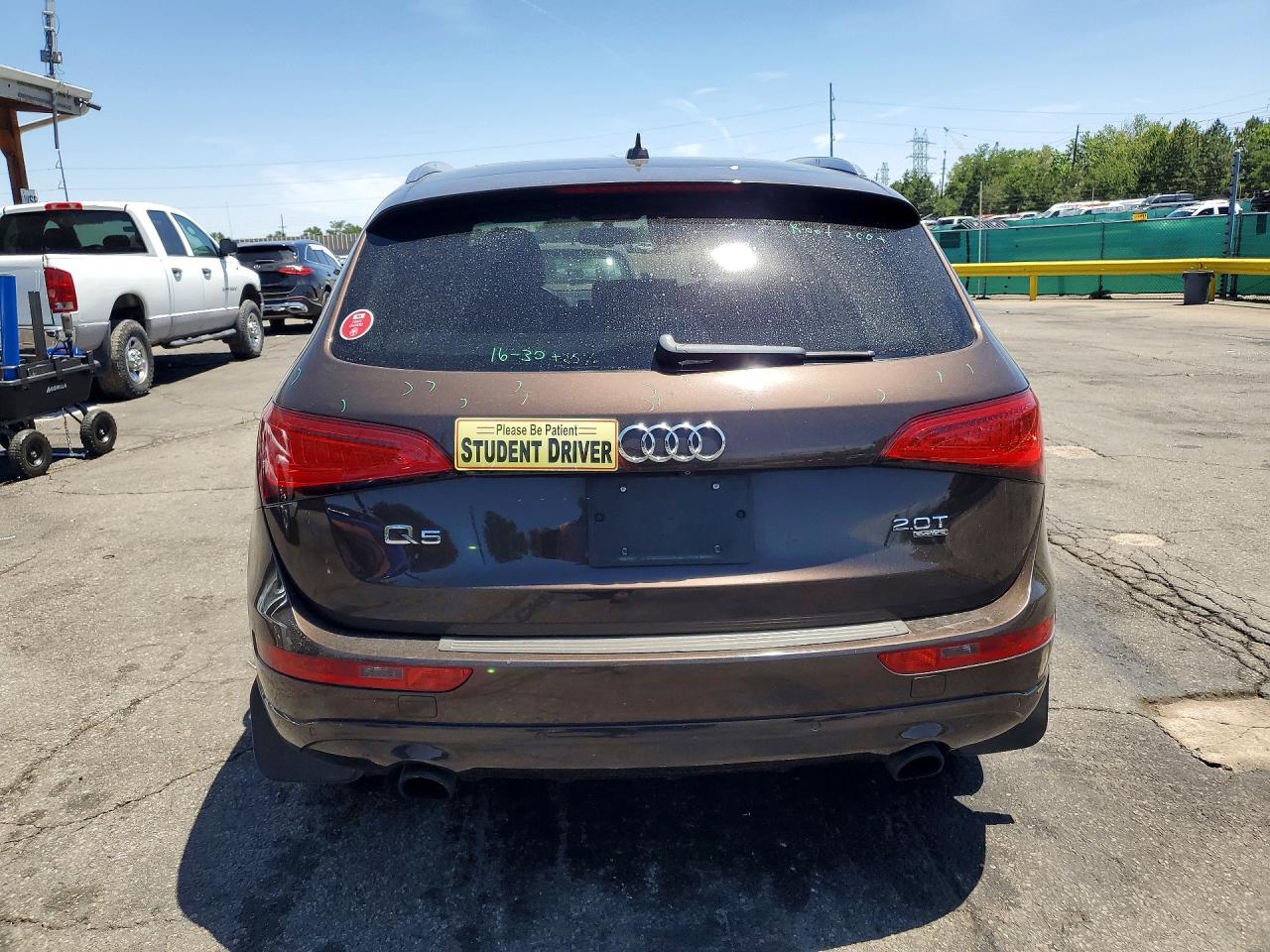 2014 Audi Q5 Premium Plus Brown vin: WA1LFAFP7EA040934