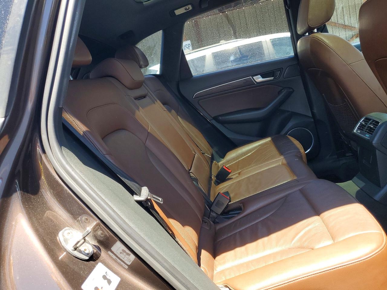 2014 Audi Q5 Premium Plus Brown vin: WA1LFAFP7EA040934