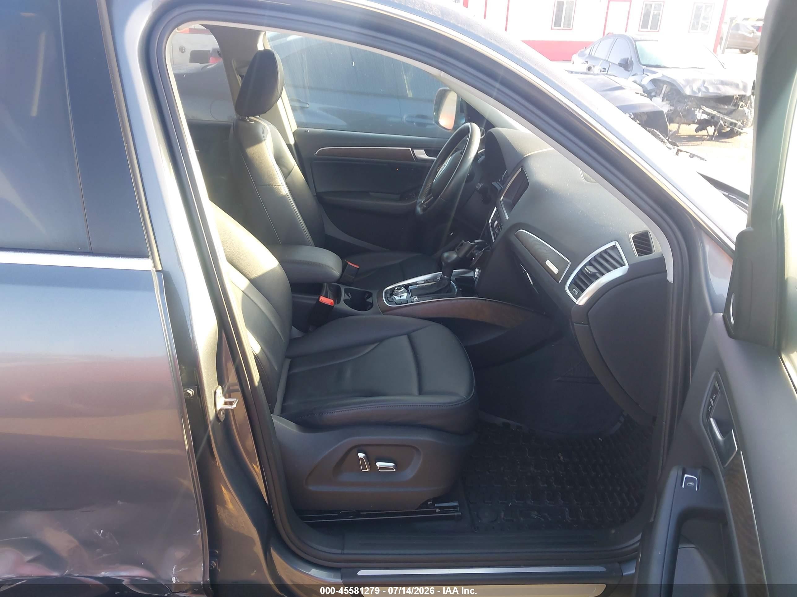 2014 Audi Q5 2.0t Premium Gray vin: WA1LFAFP7EA131248