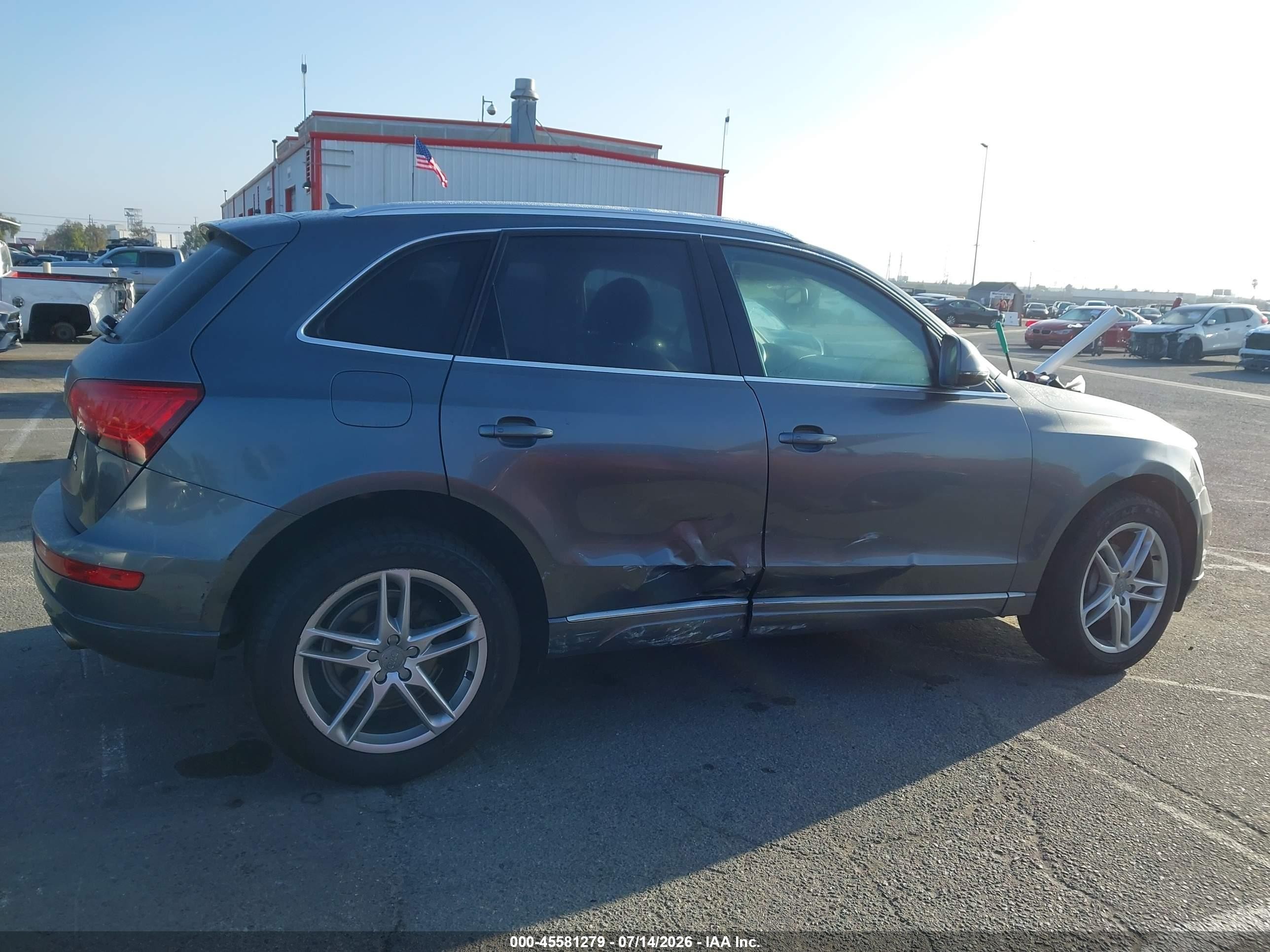 2014 Audi Q5 2.0t Premium Gray vin: WA1LFAFP7EA131248