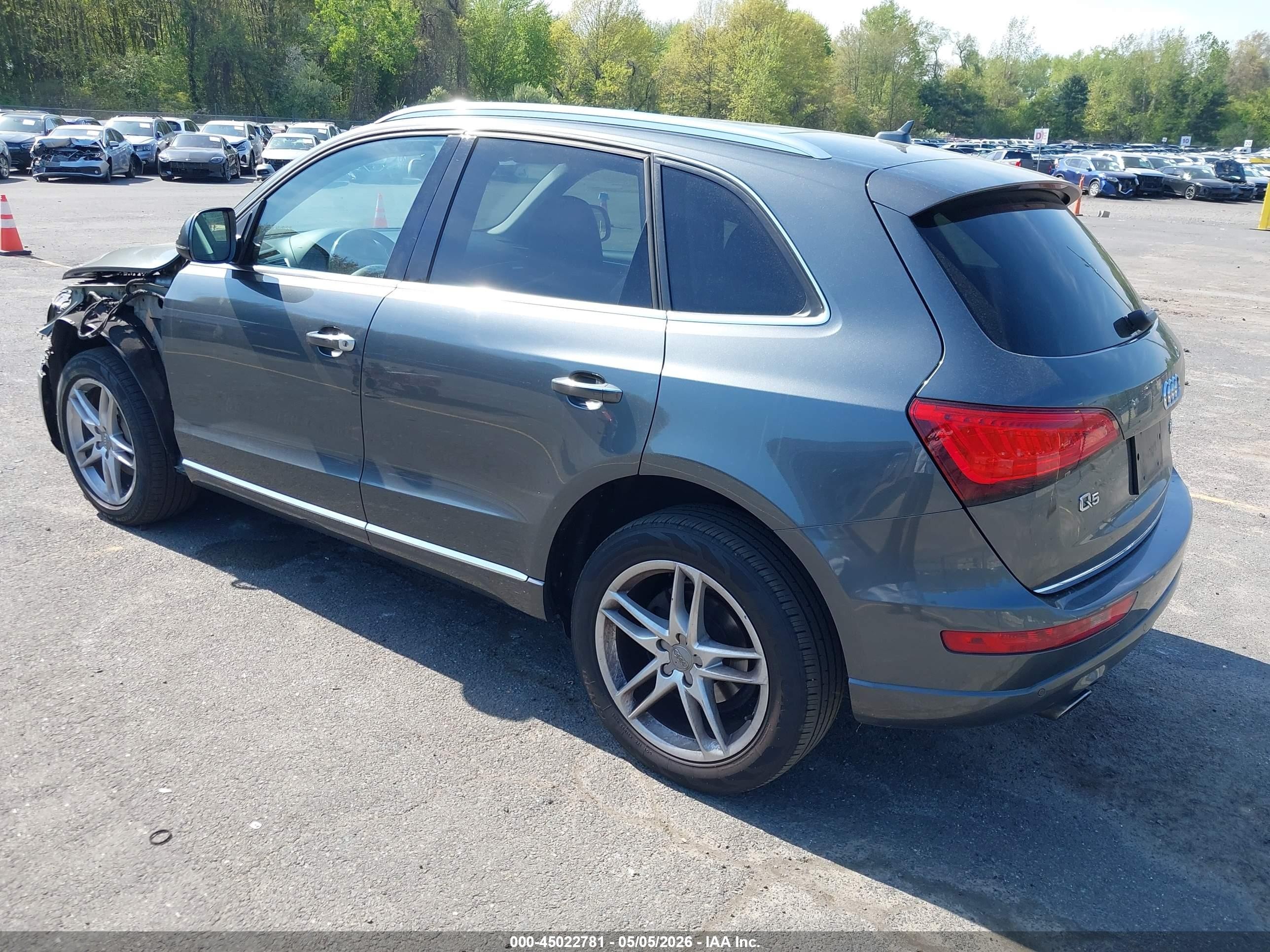2015 Audi Q5 2.0t Premium Gray vin: WA1LFAFP7FA013153