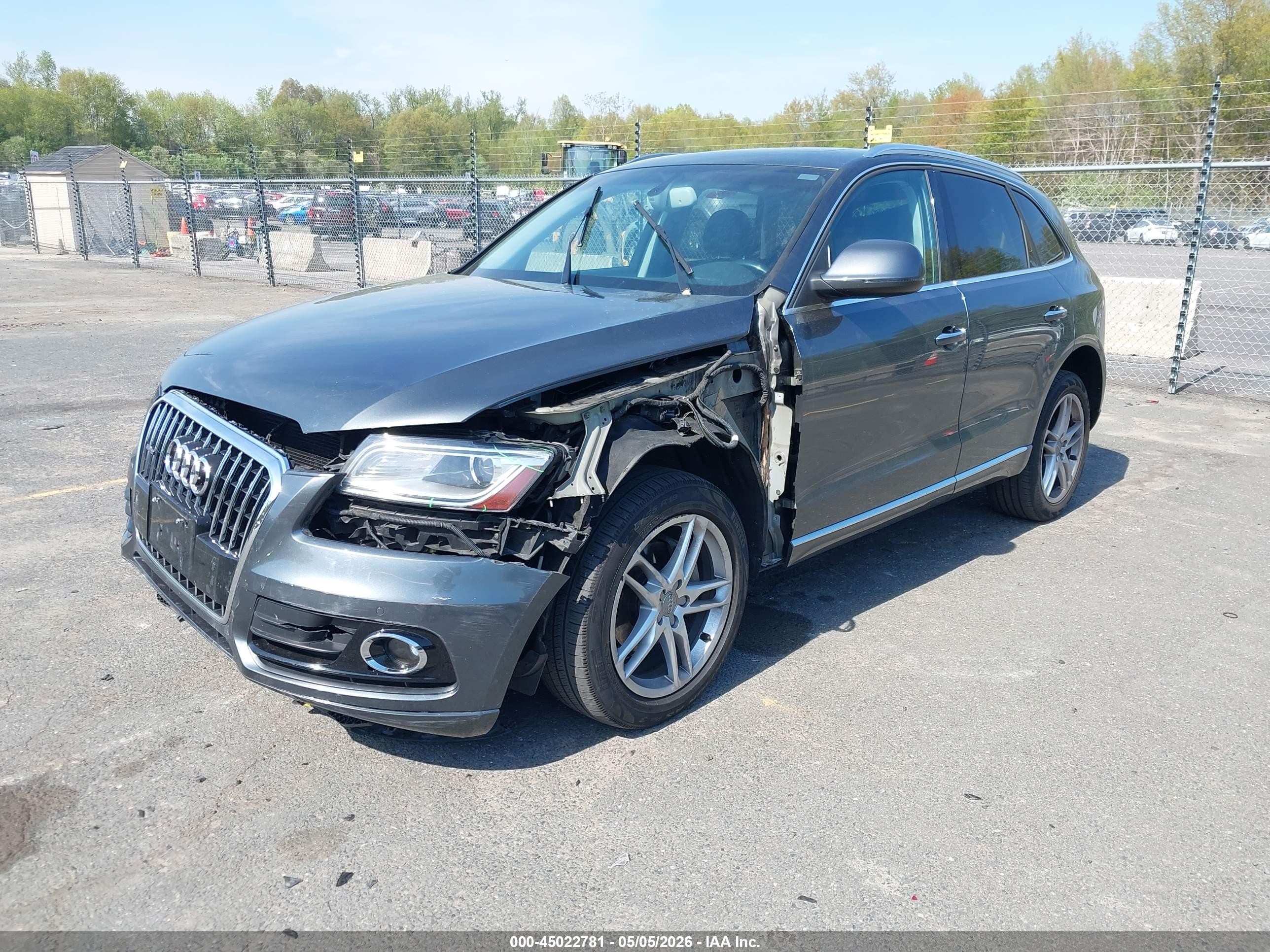 2015 Audi Q5 2.0t Premium Gray vin: WA1LFAFP7FA013153