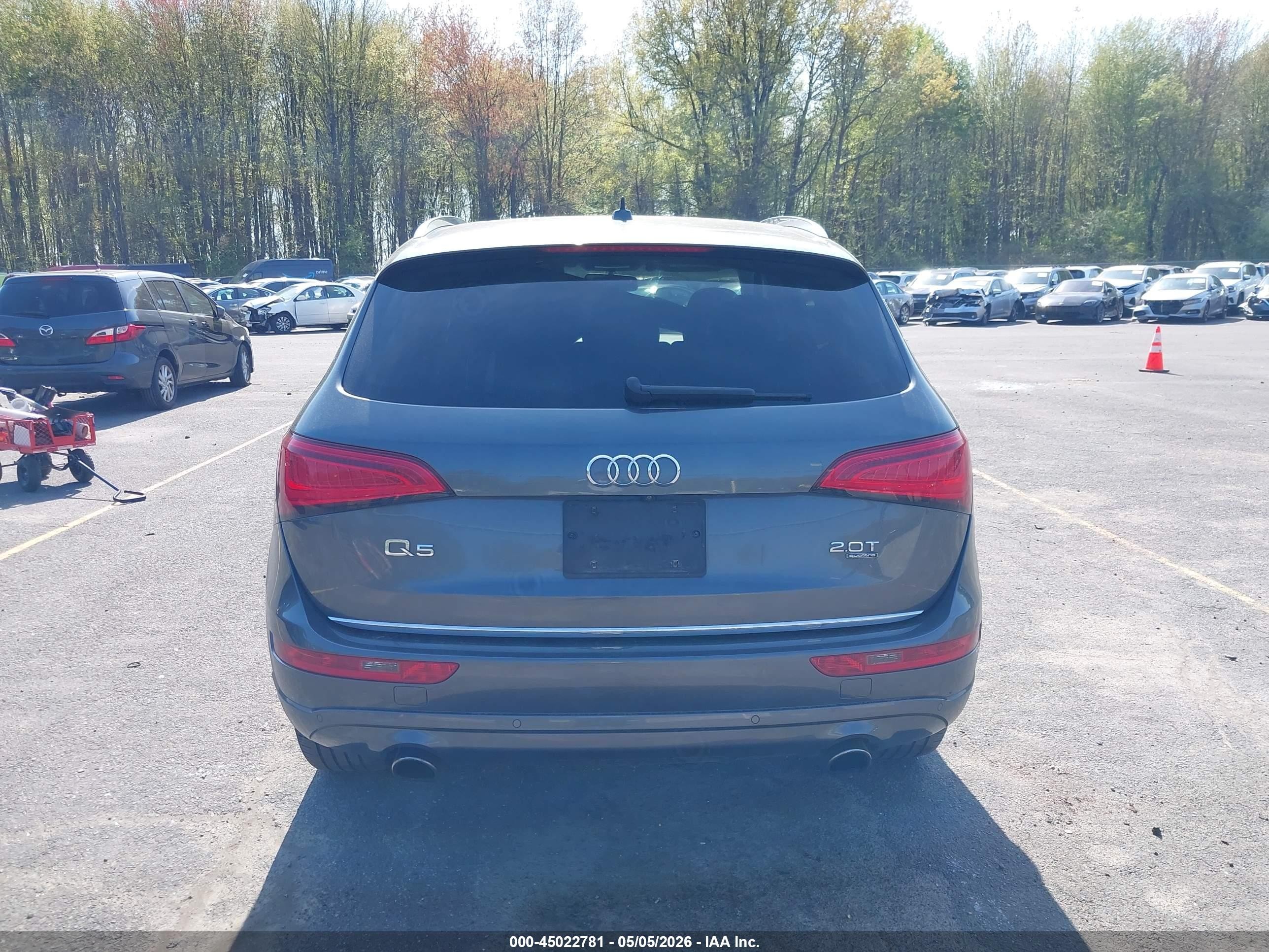 2015 Audi Q5 2.0t Premium Gray vin: WA1LFAFP7FA013153