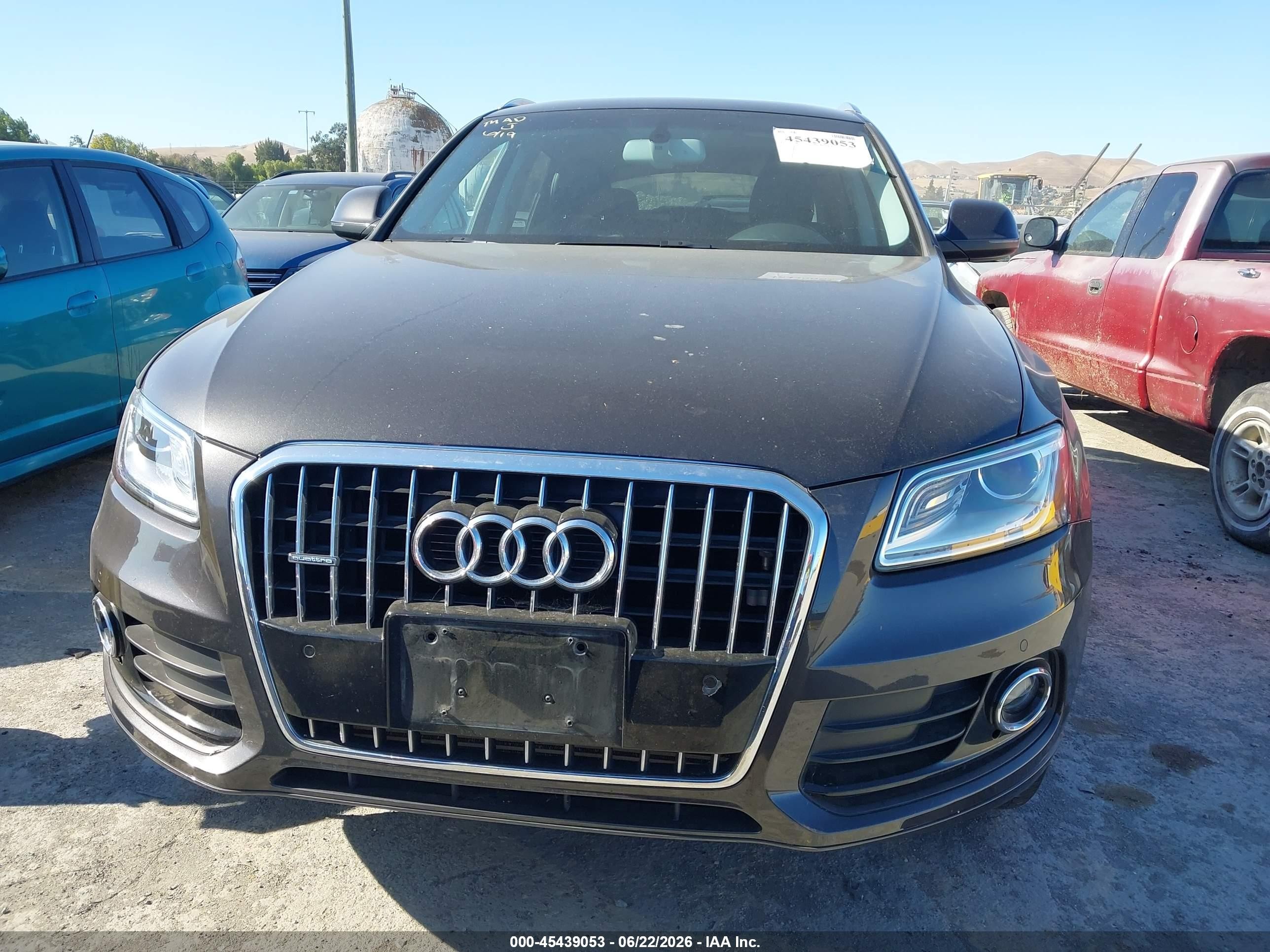 2015 Audi Q5 2.0t Premium Black vin: WA1LFAFP7FA014187