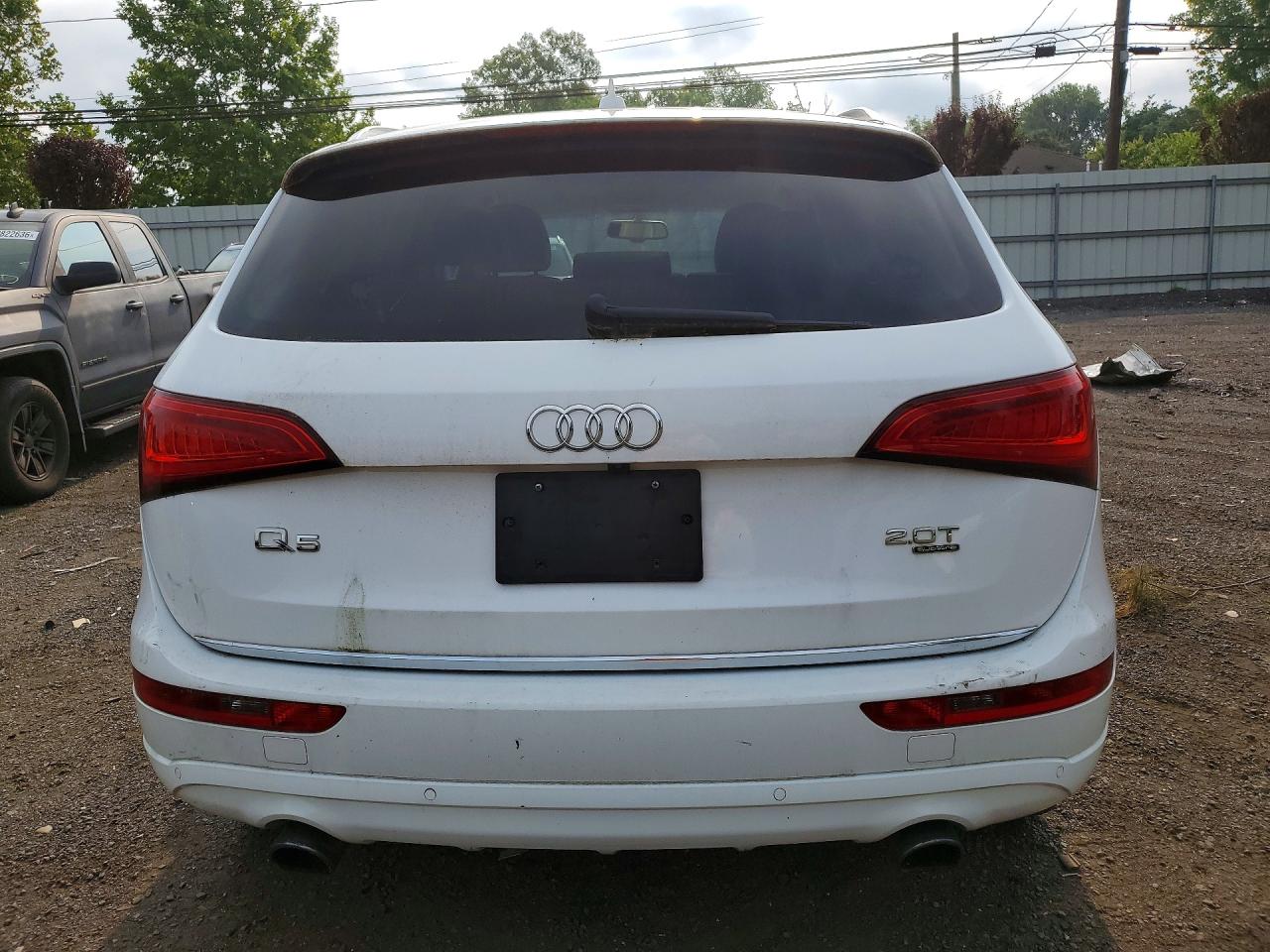 2015 Audi Q5 Premium Plus Белый vin: WA1LFAFP7FA049005
