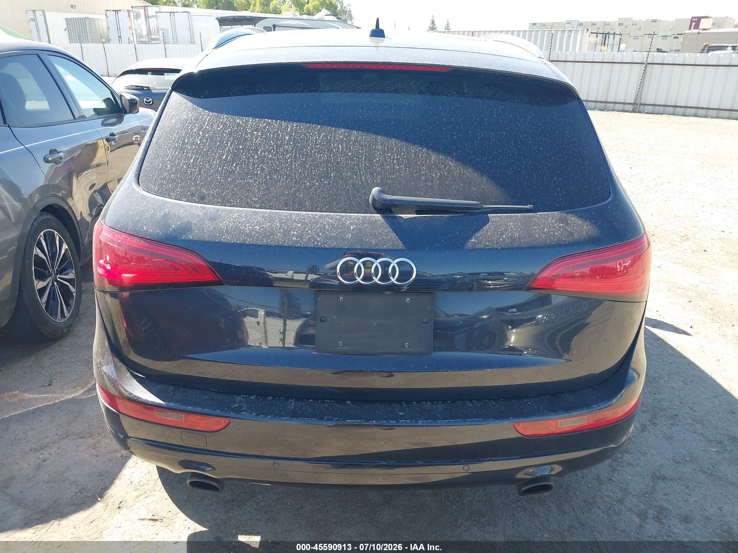 2015 Audi Q5 2.0t Premium Серый vin: WA1LFAFP7FA071506
