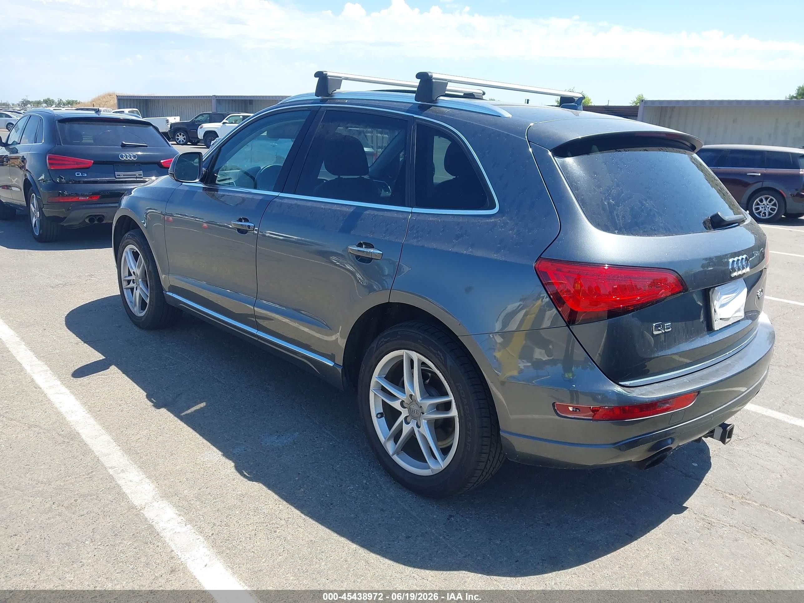 2015 Audi Q5 2.0t Premium Gray vin: WA1LFAFP7FA110434