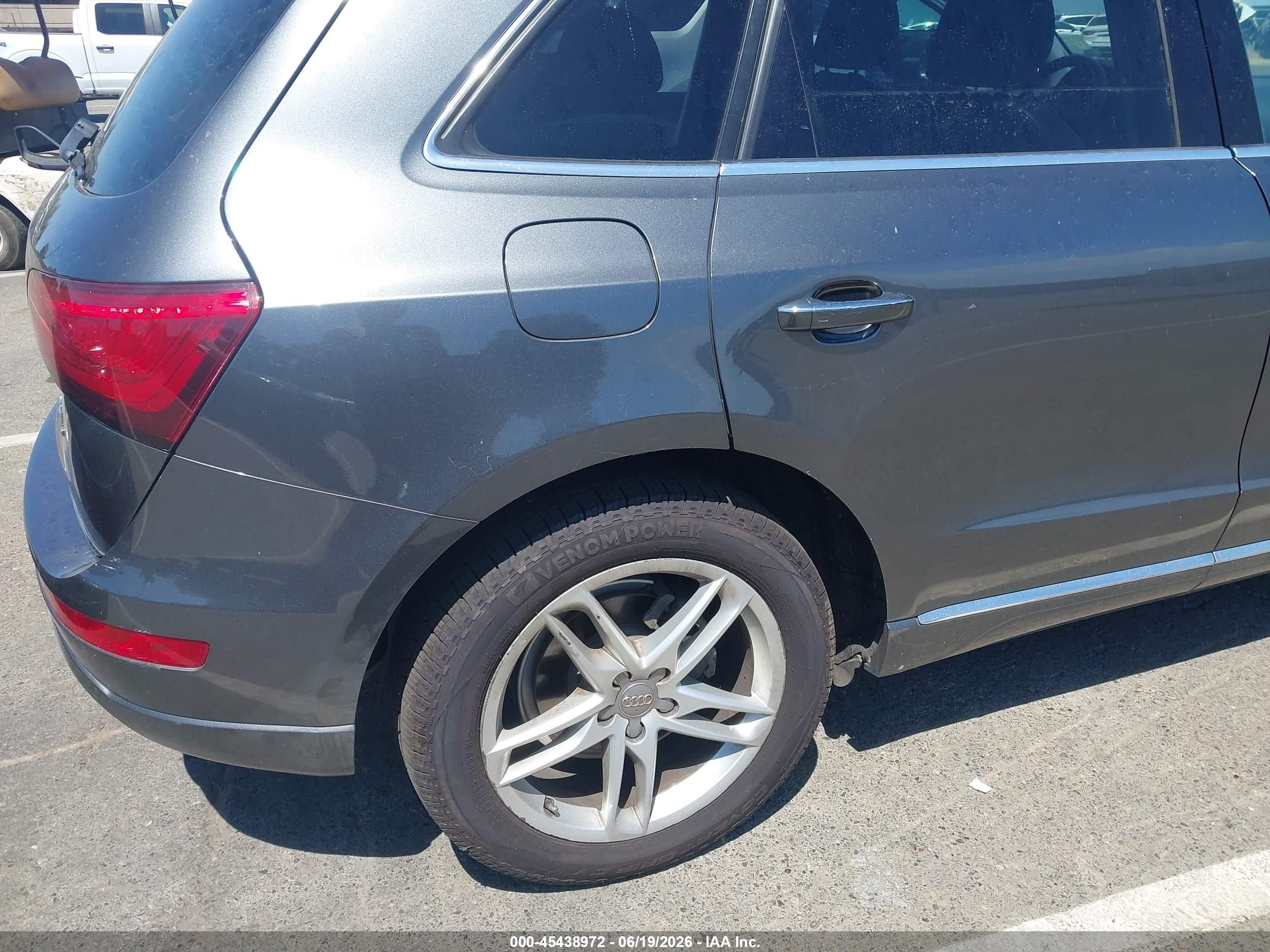 2015 Audi Q5 2.0t Premium Gray vin: WA1LFAFP7FA110434